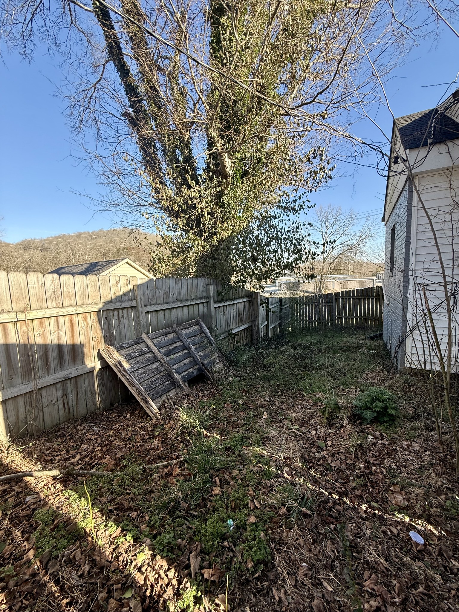 106 Read Ave Property Photo 25