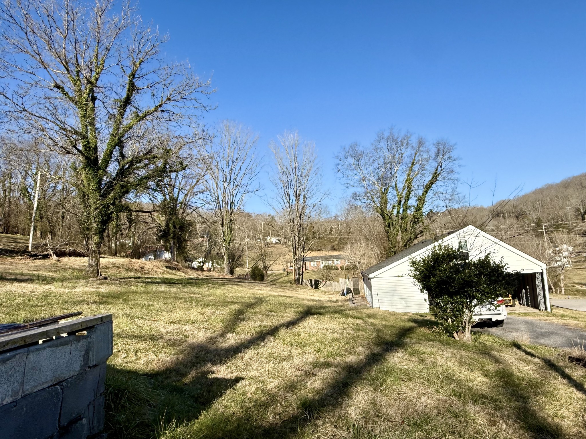 106 Read Ave Property Photo 26