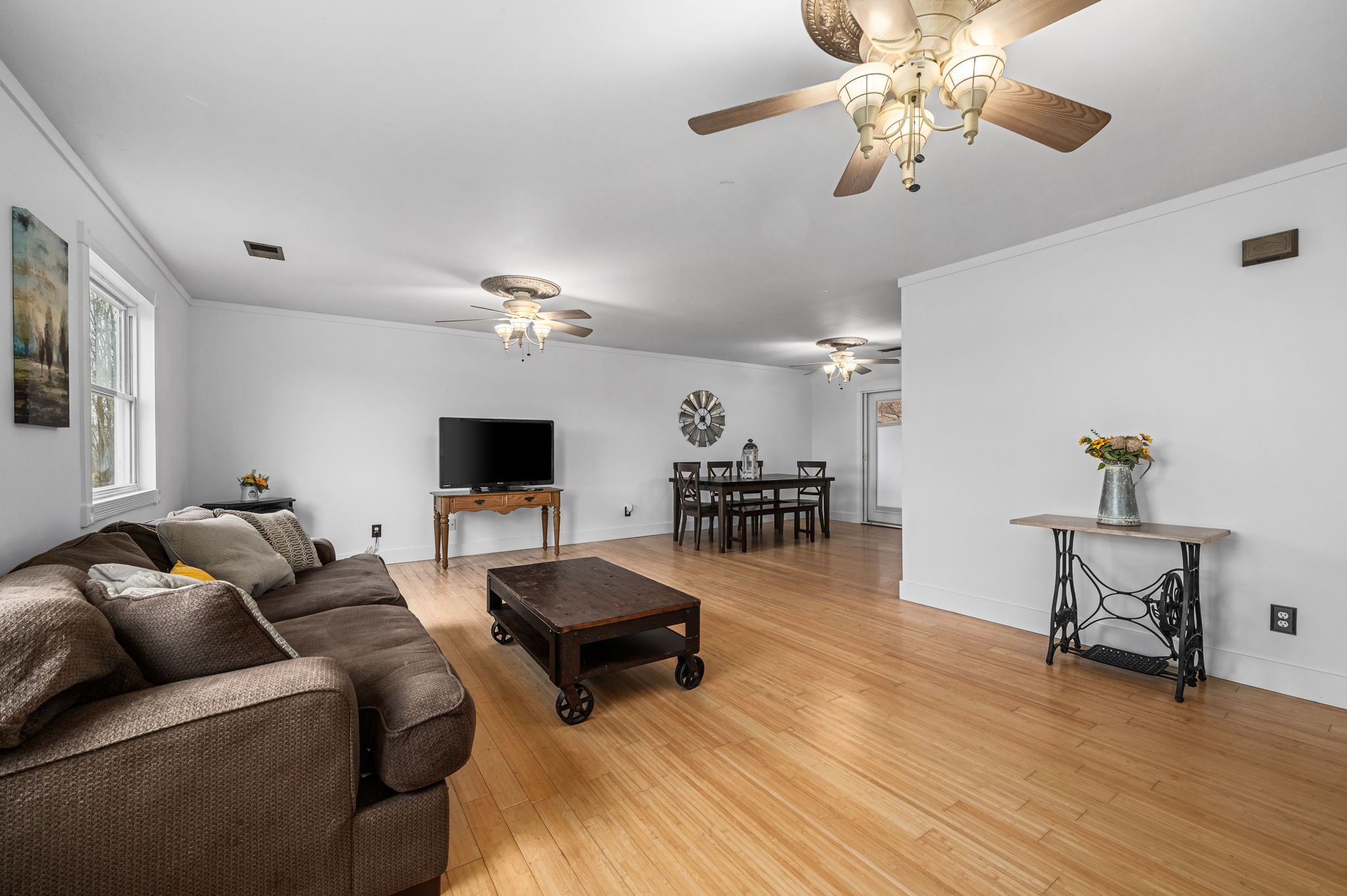 7571 Short Mountain Rd Property Photo 12