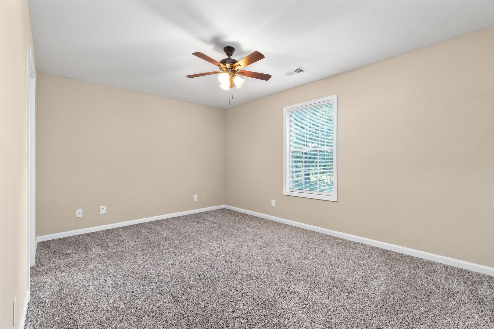 1269 Parkway Pl Property Photo 14