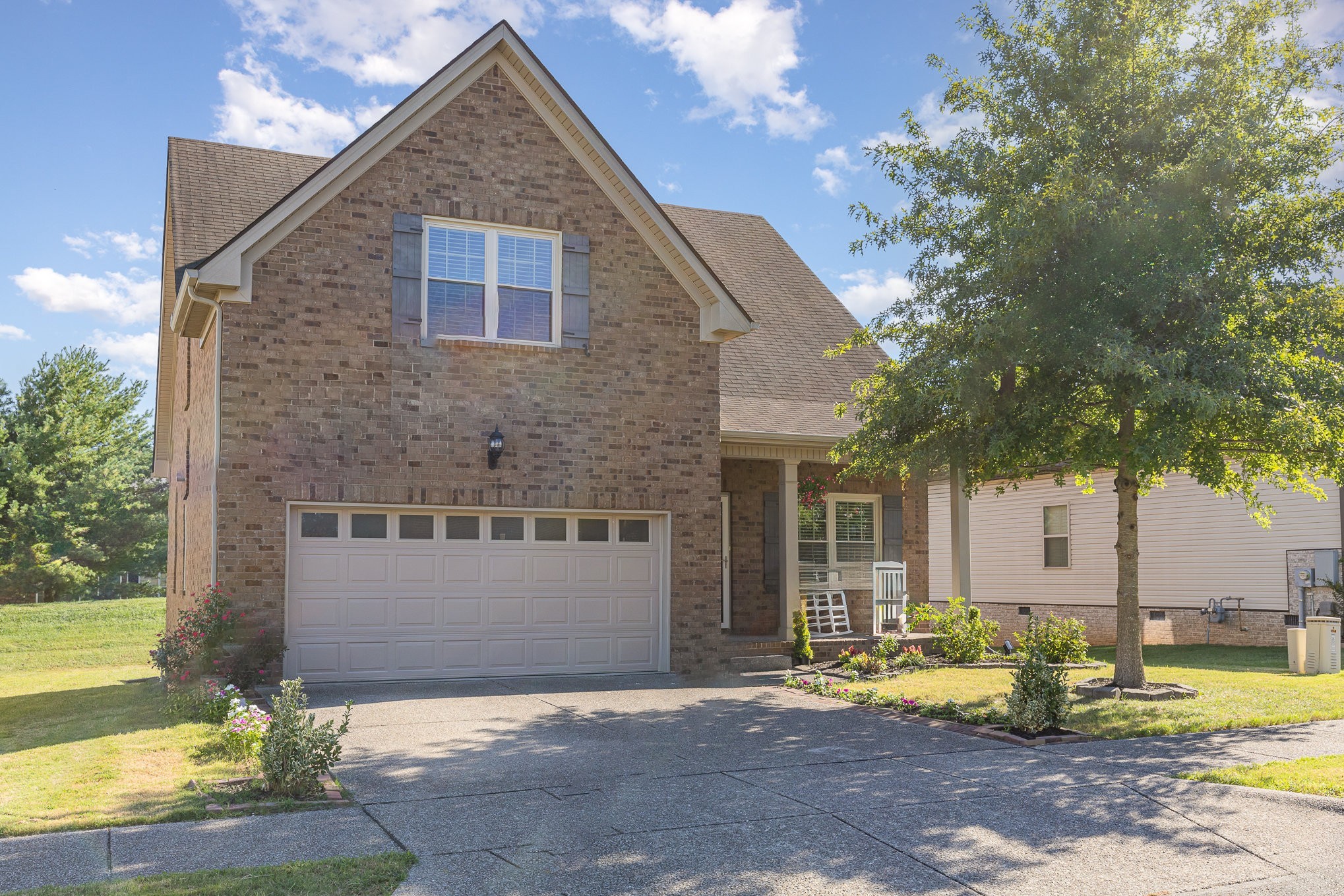 1087 Achiever Cir Property Photo 5