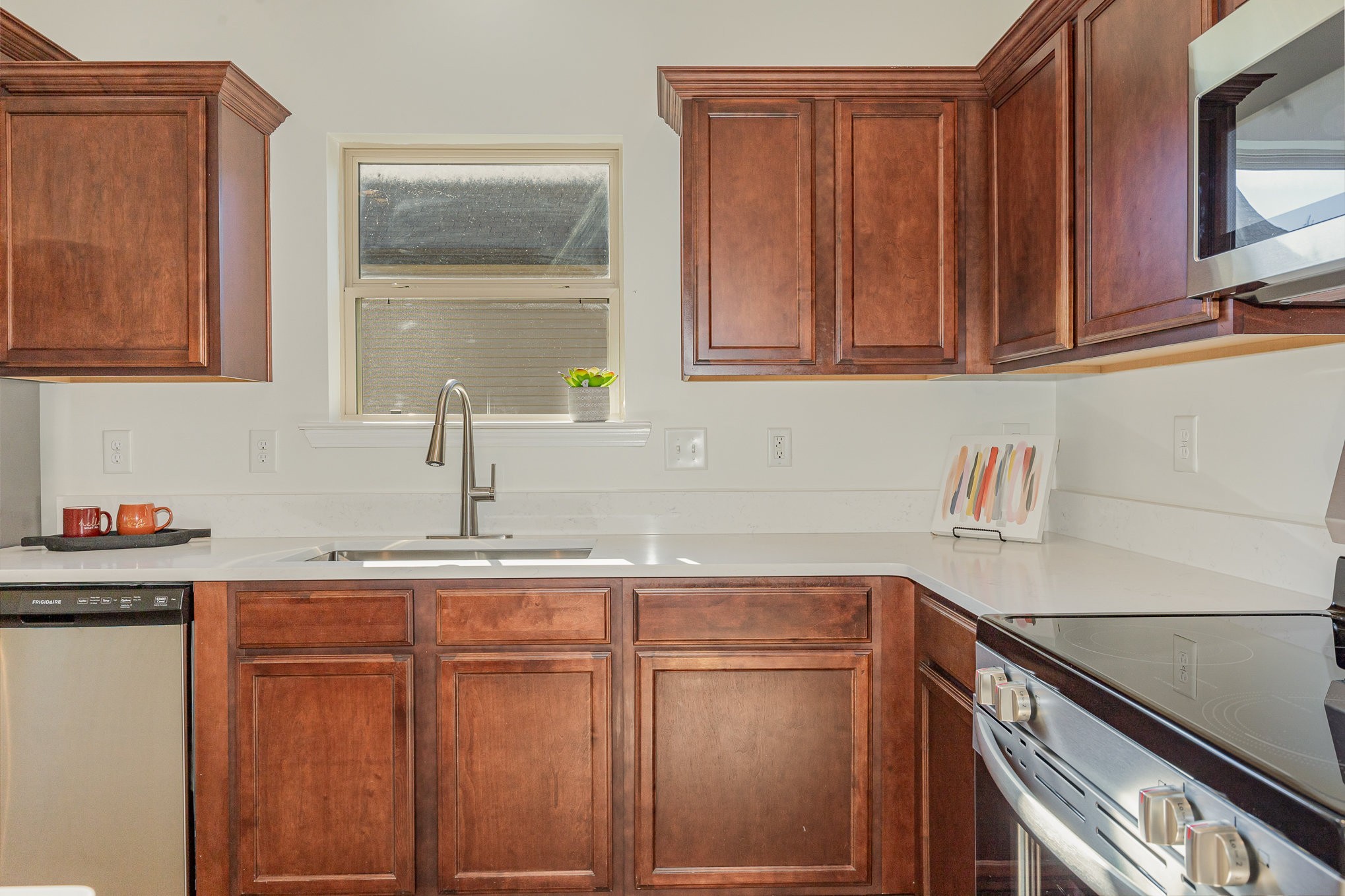 1087 Achiever Cir Property Photo 13