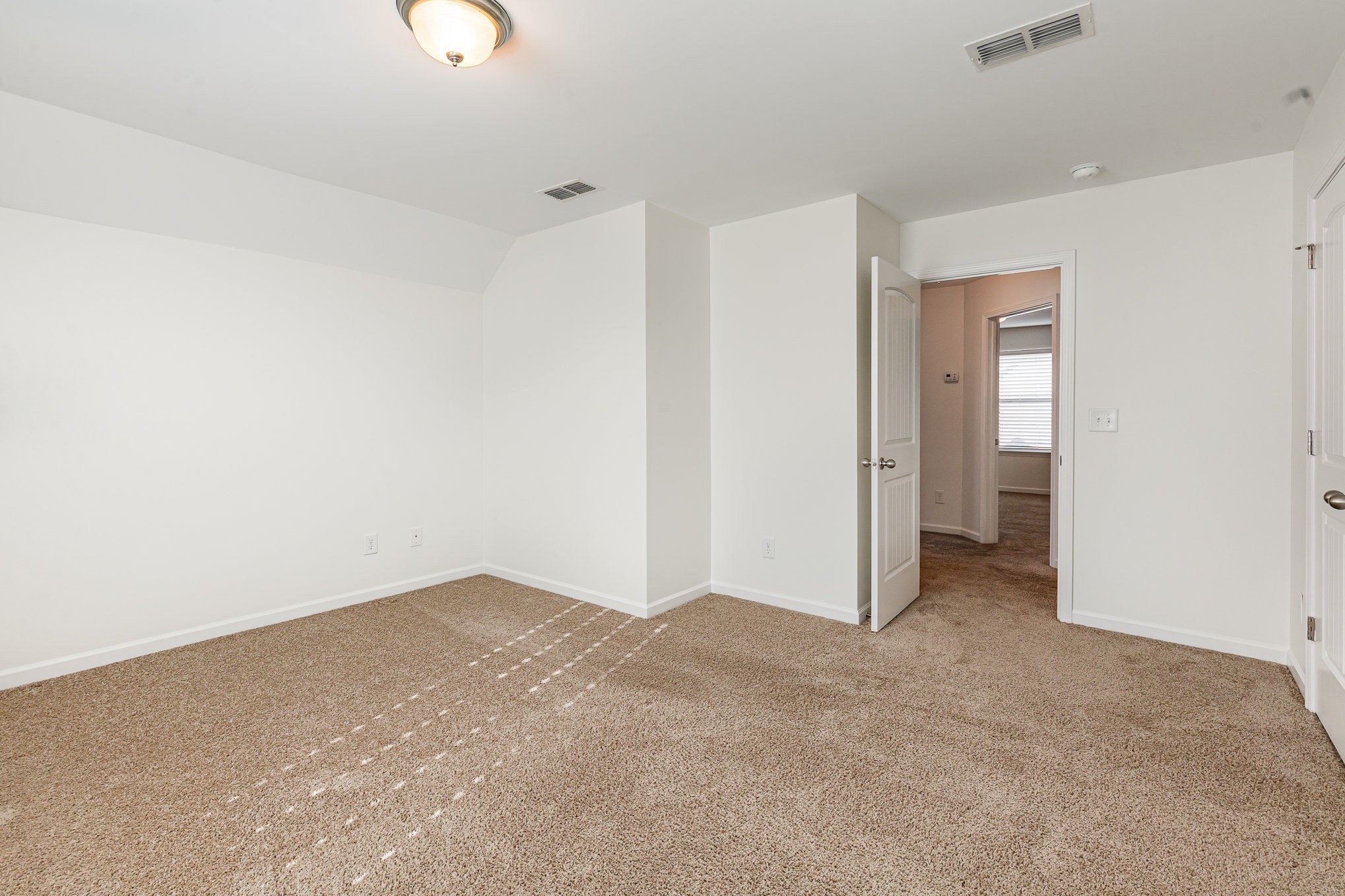 1087 Achiever Cir Property Photo 26