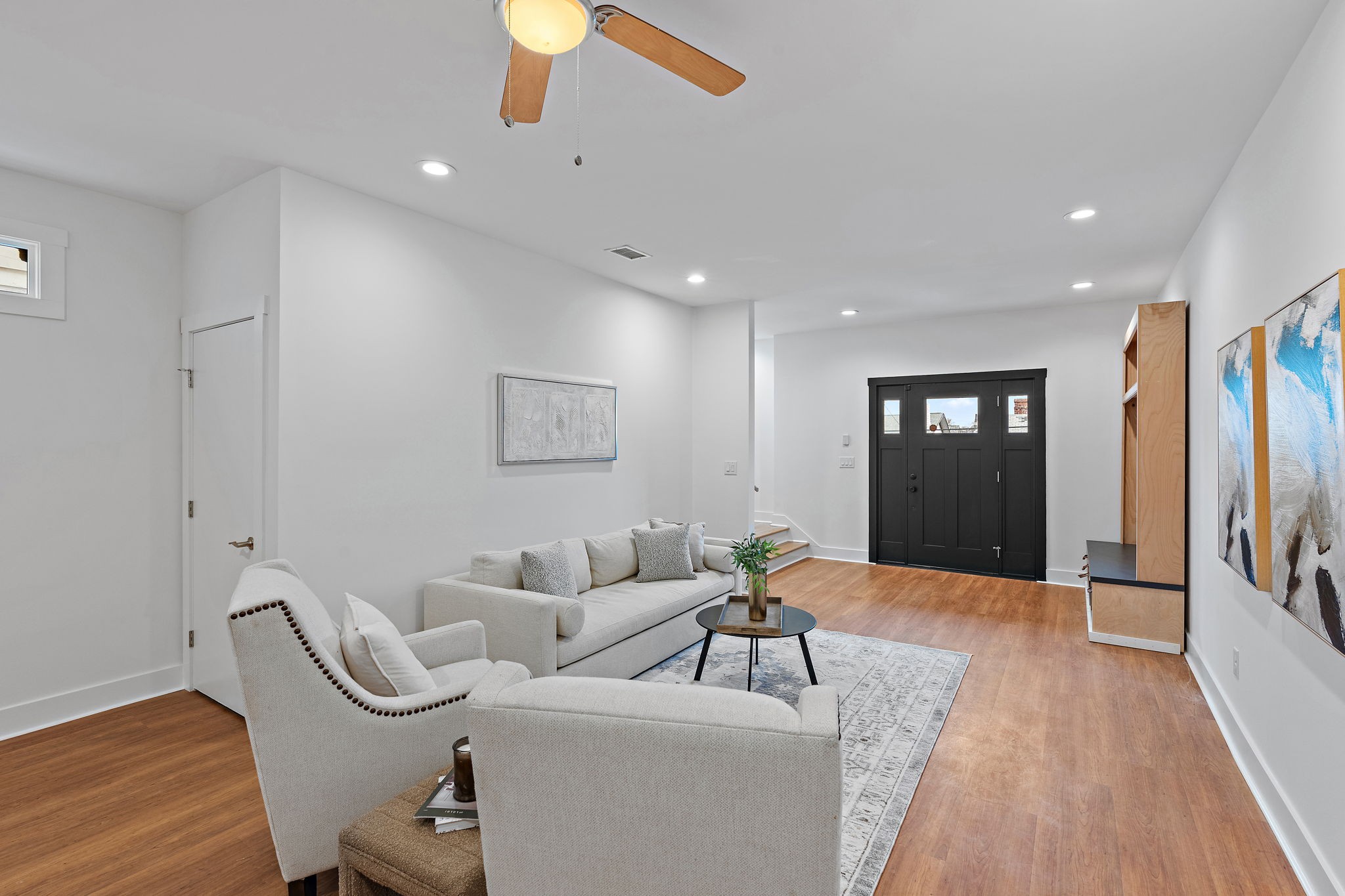 13a N Hill St Property Photo 11