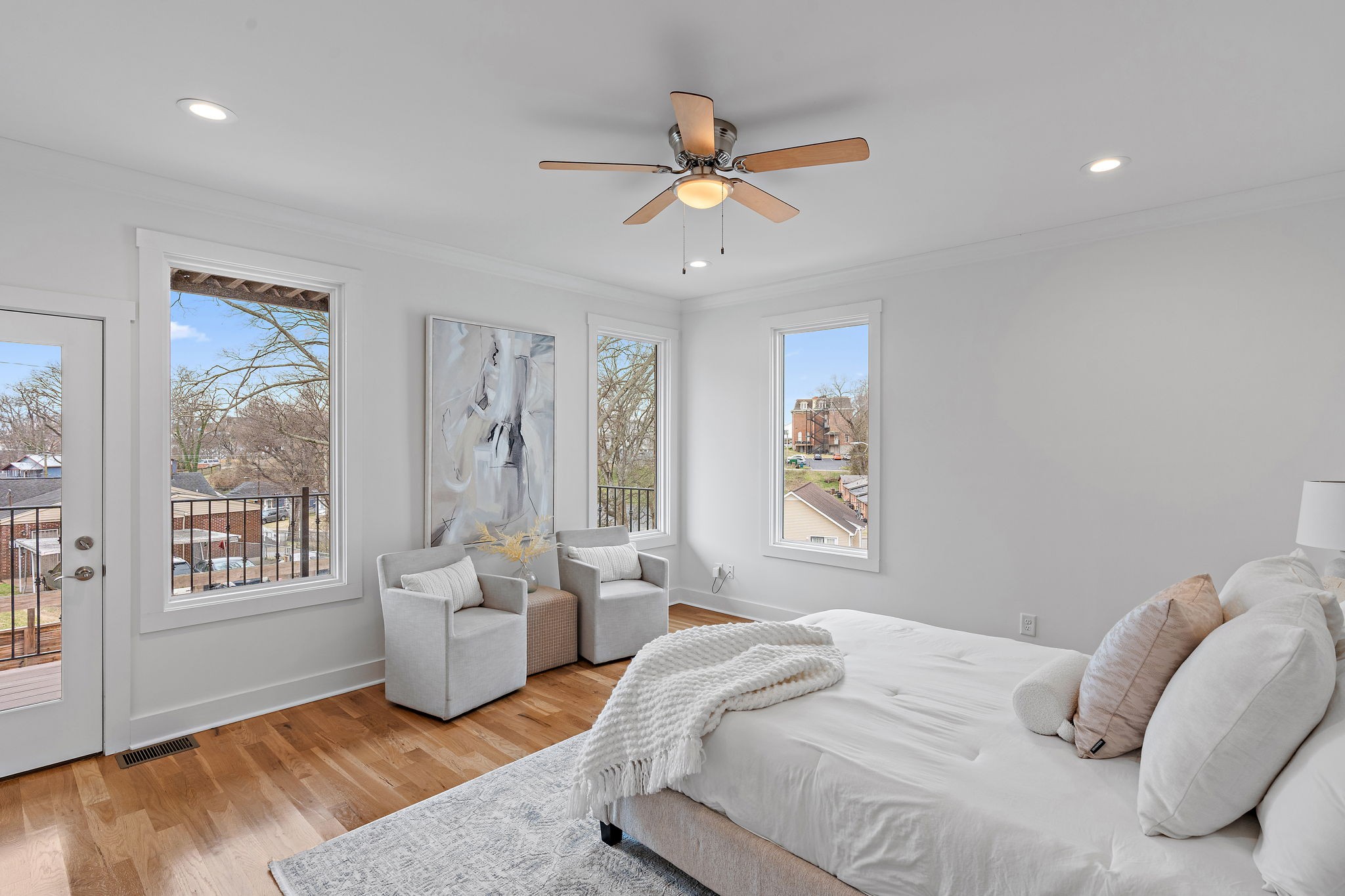 13a N Hill St Property Photo 31