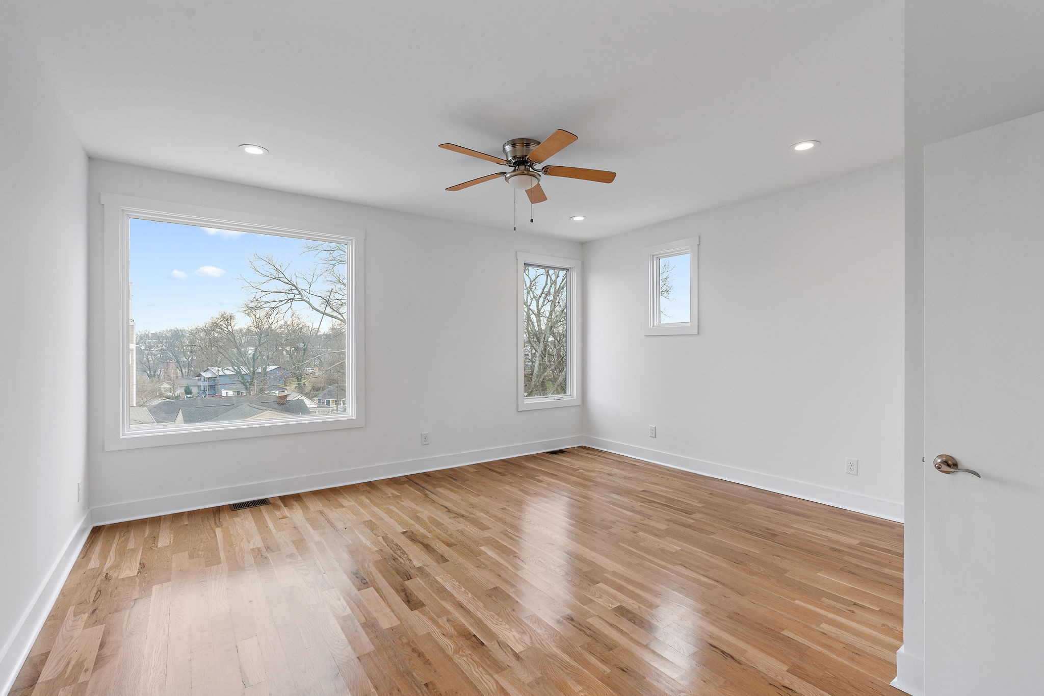 13a N Hill St Property Photo 54
