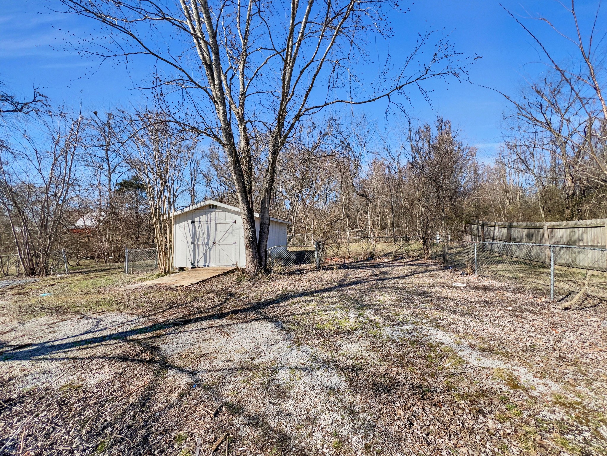 331 Raindrop Ln Property Photo 20