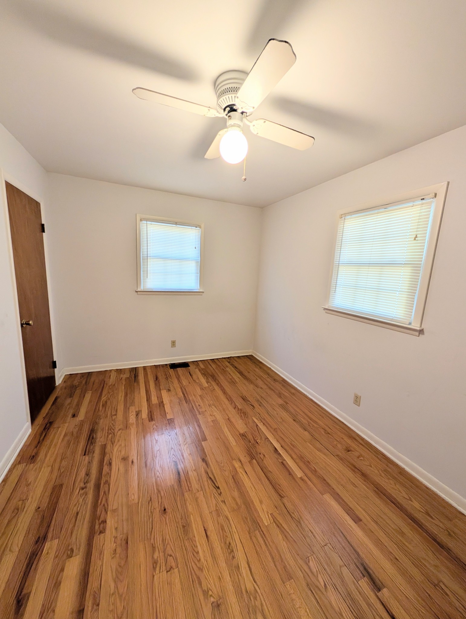 417 Shadowlawn St Property Photo 9