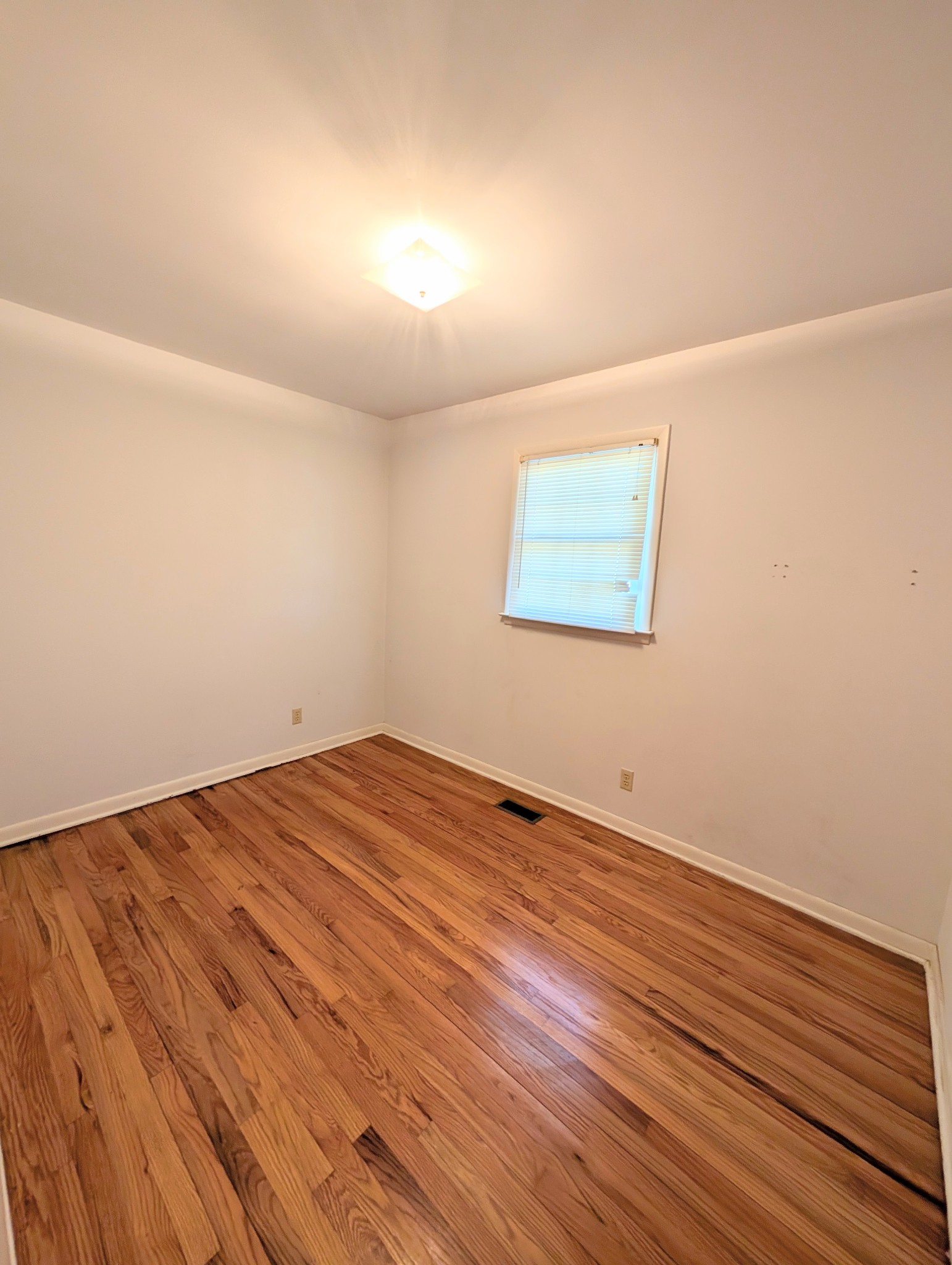 417 Shadowlawn St Property Photo 12
