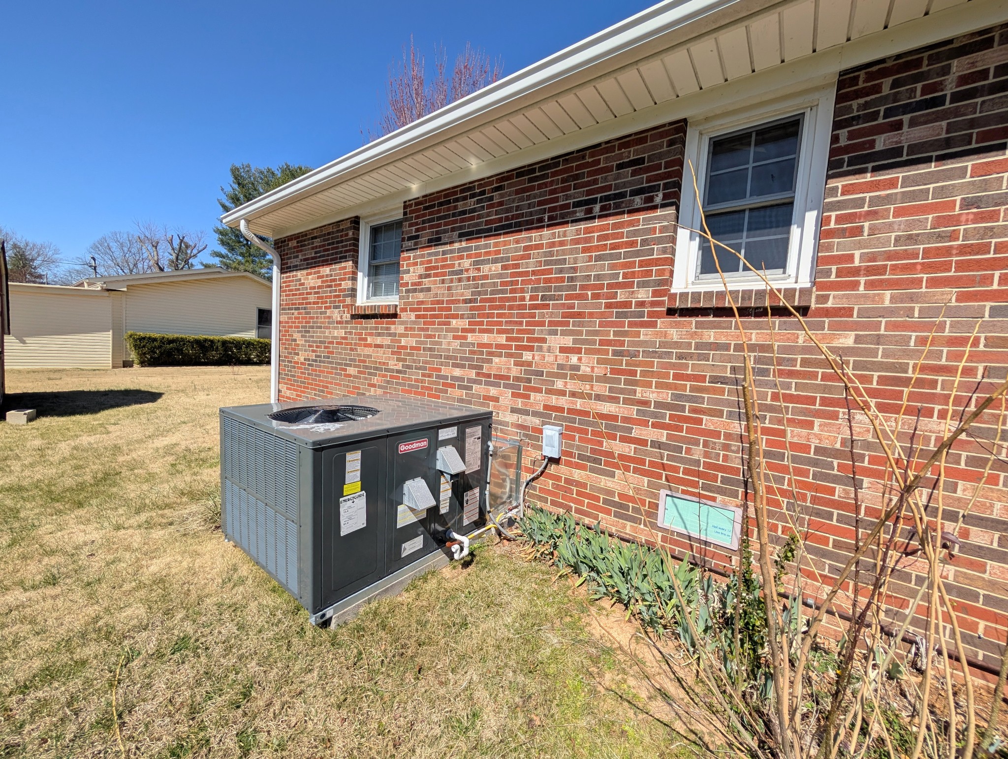 417 Shadowlawn St Property Photo 18
