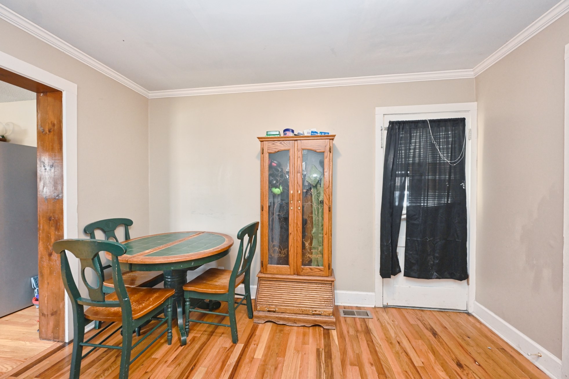 210 Bratton Ave Property Photo 13