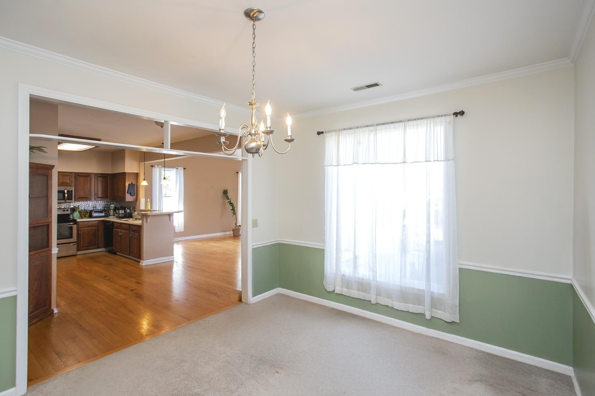 704 Wabash Pl Property Photo 9