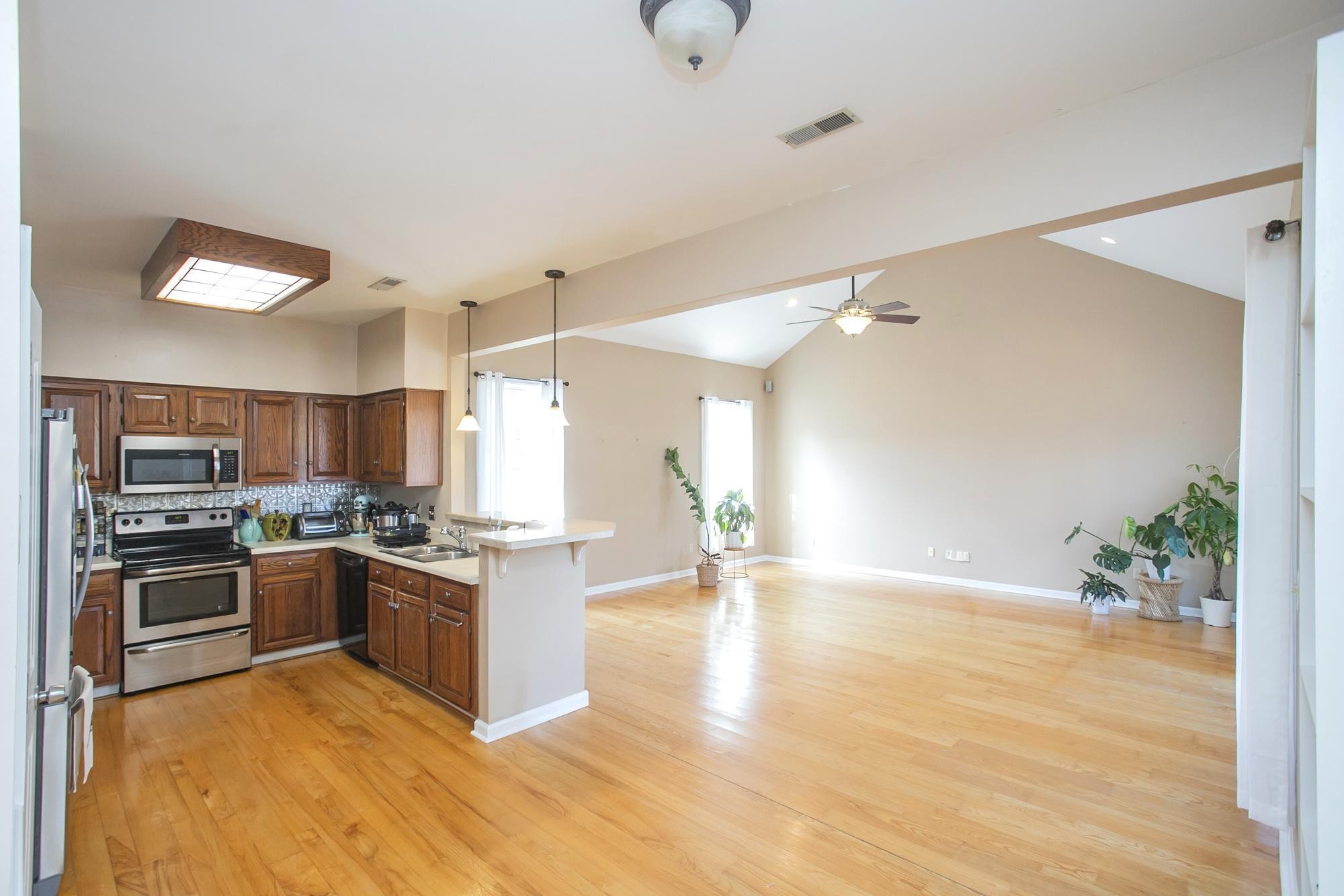 704 Wabash Pl Property Photo 10