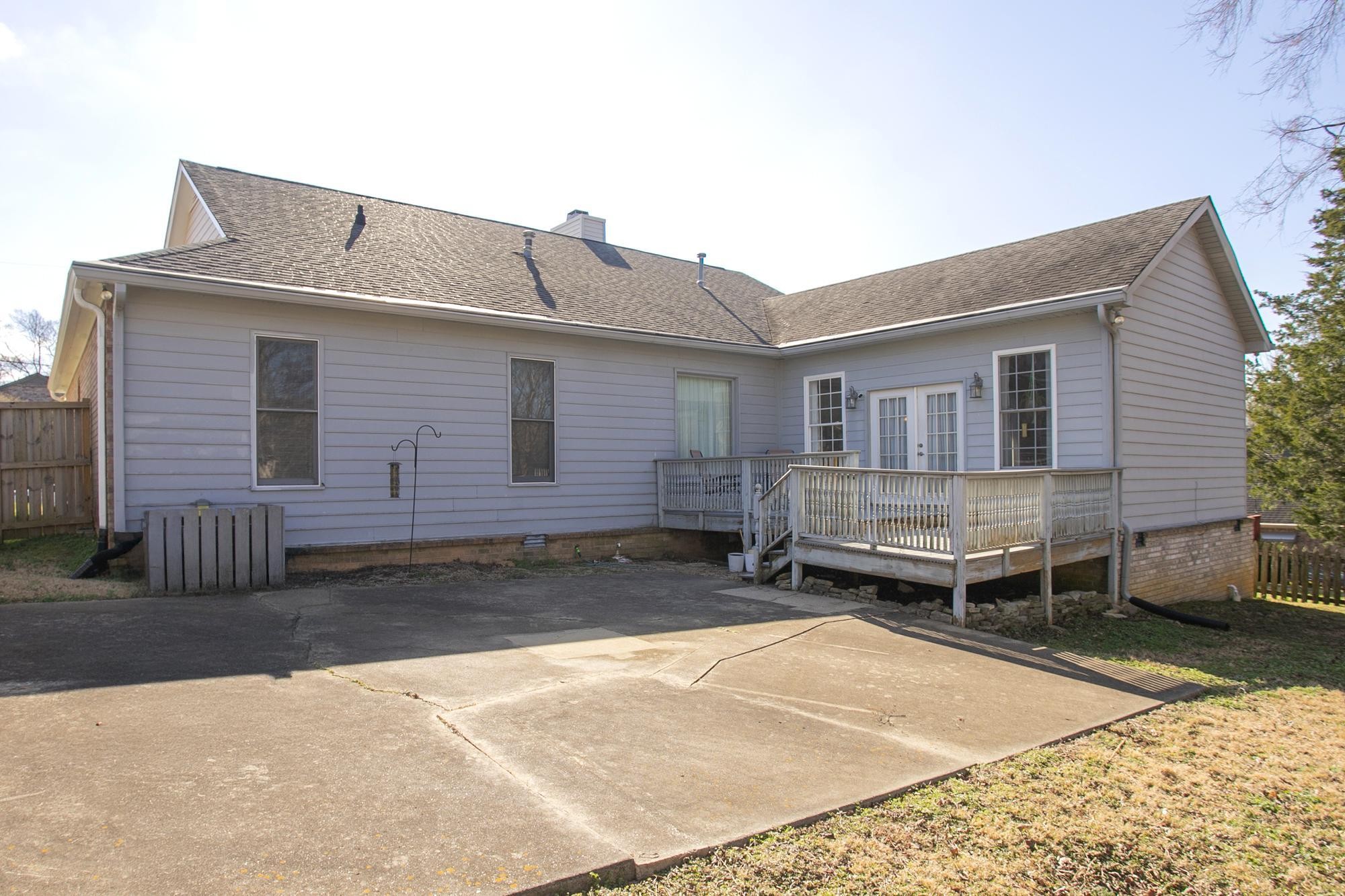 704 Wabash Pl Property Photo 36