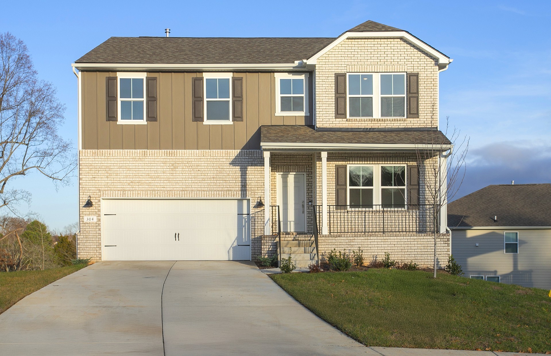 304 Deacon Ln Property Photo 1