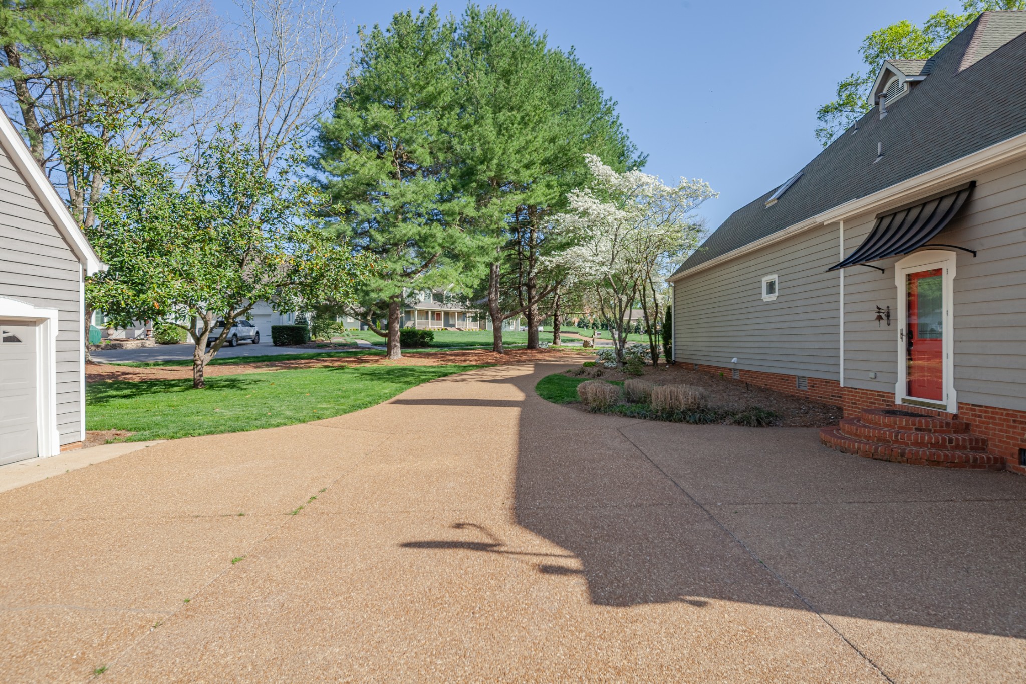 103 Wellesley Pl Property Photo 16