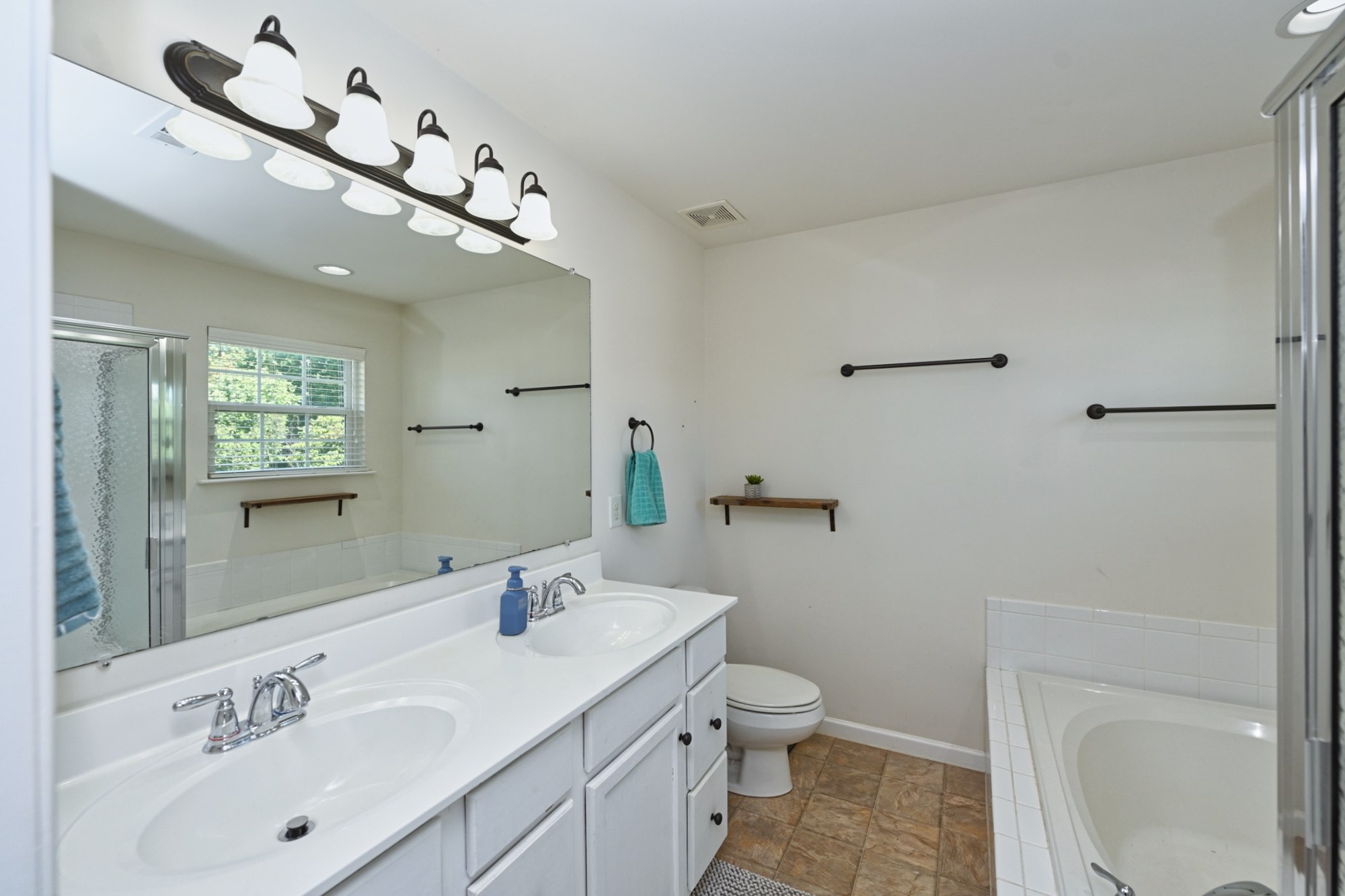 2208 Chance Dr Property Photo 21