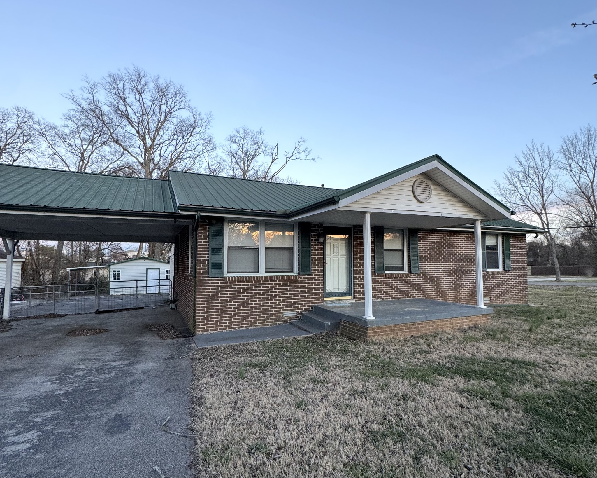 400 Highland Ave Property Photo
