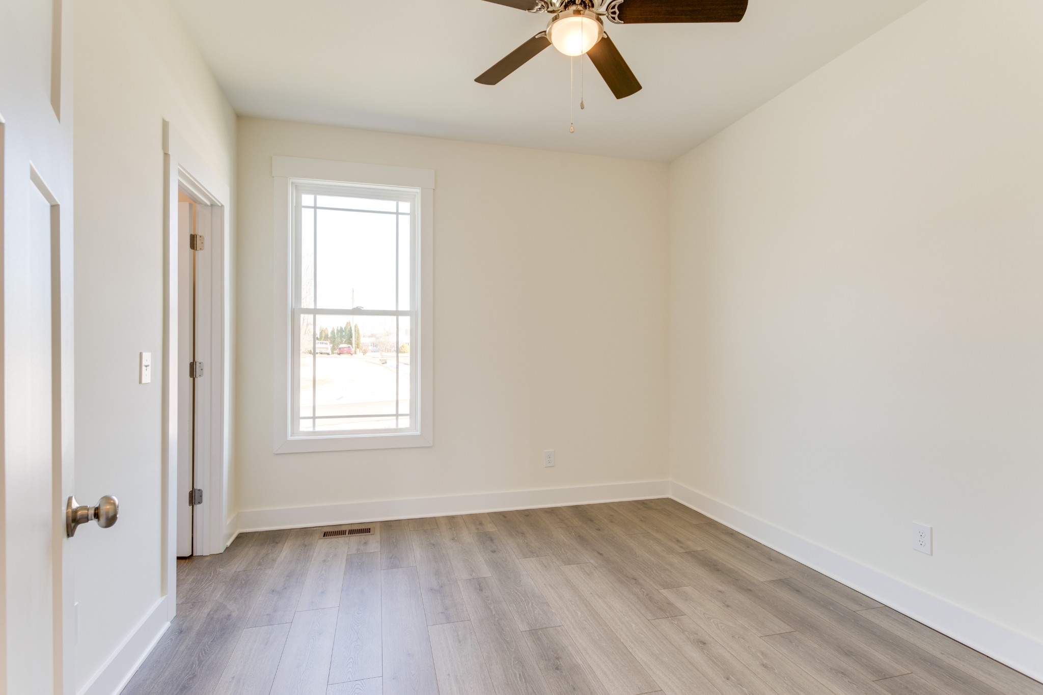 1004 Willow Way Property Photo 26