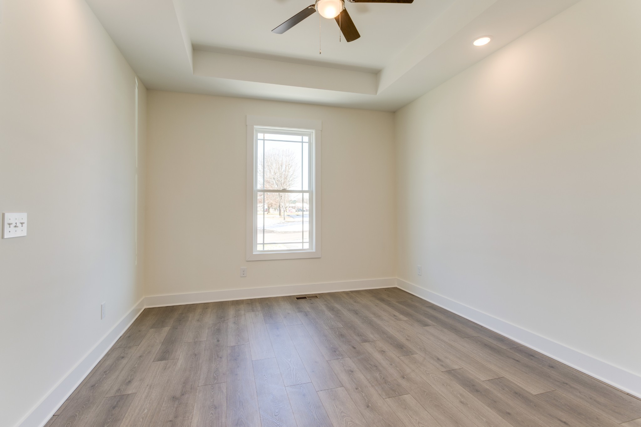 1004 Willow Way Property Photo 30