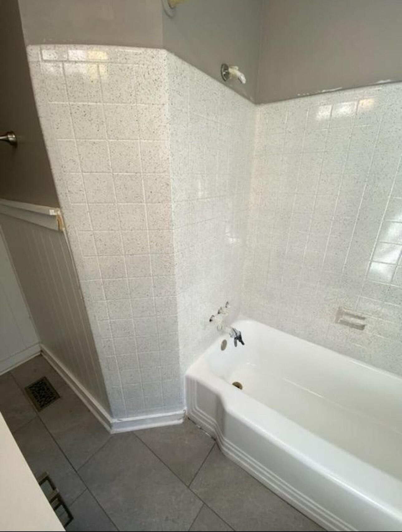 746 Curve Street Property Photo 8