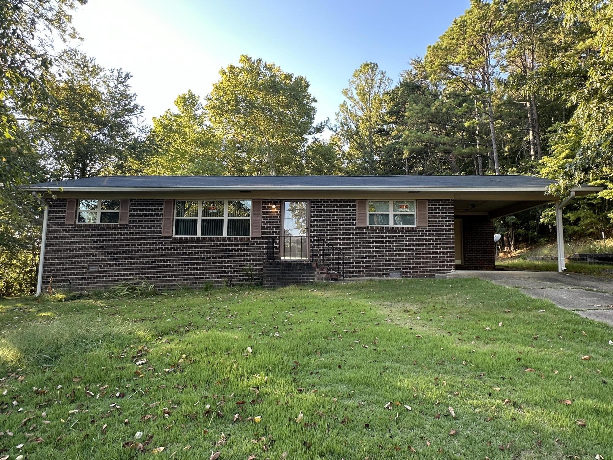 175 Crest Road Property Photo