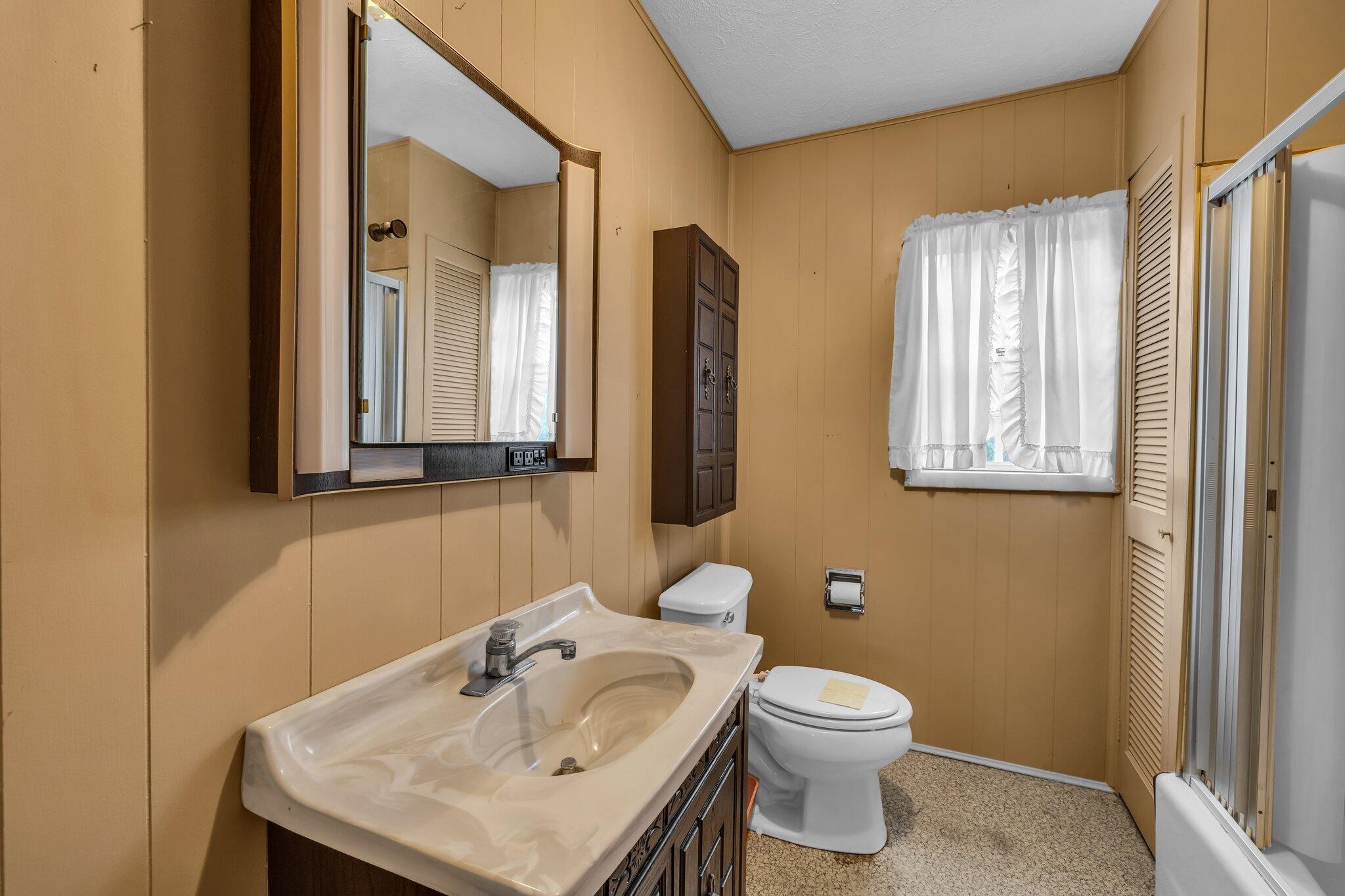 253 Main Street Property Photo 27