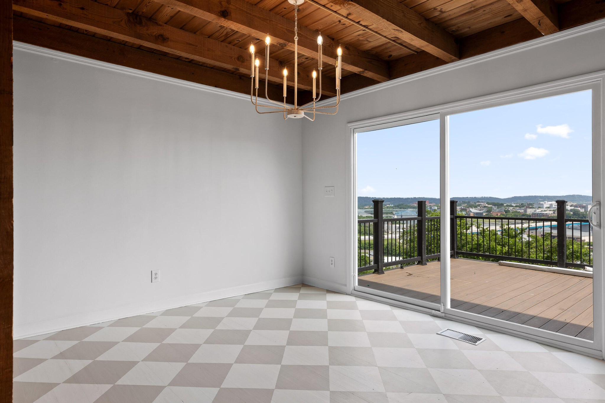 410 Whitehall Road Property Photo 10