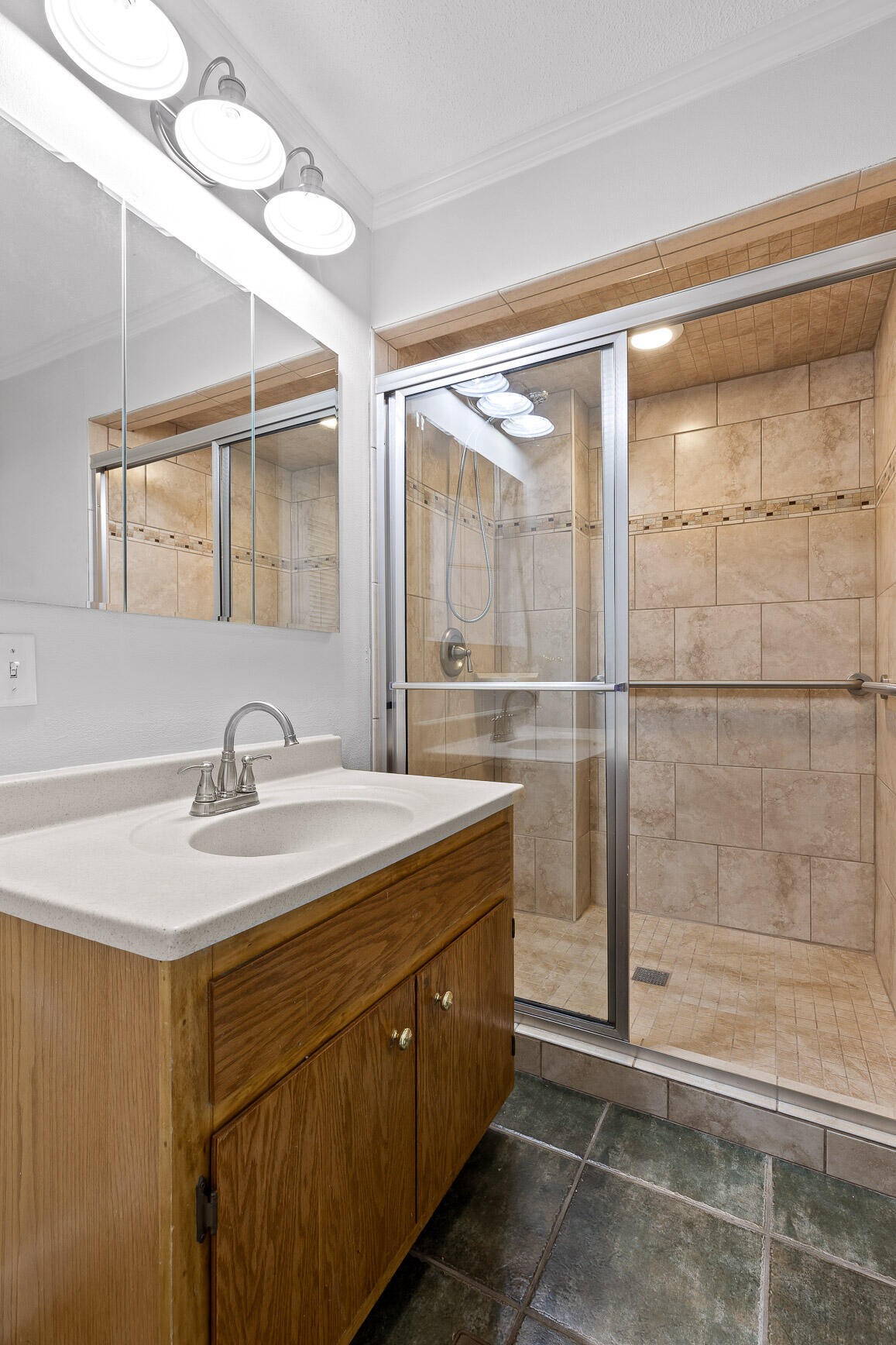 410 Whitehall Road Property Photo 17