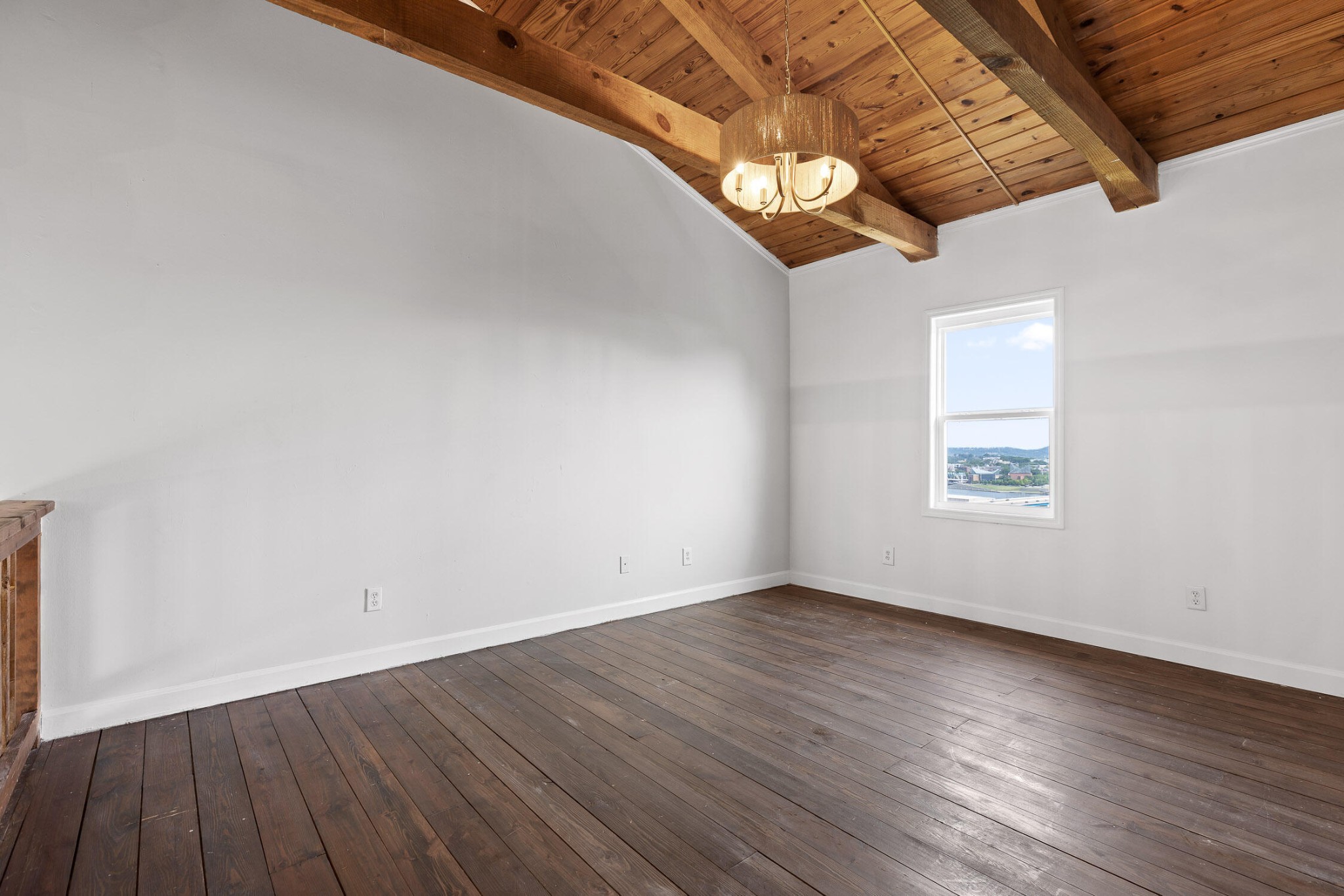 410 Whitehall Road Property Photo 20