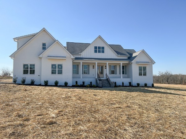 913 Cooks Road Property Photo 1