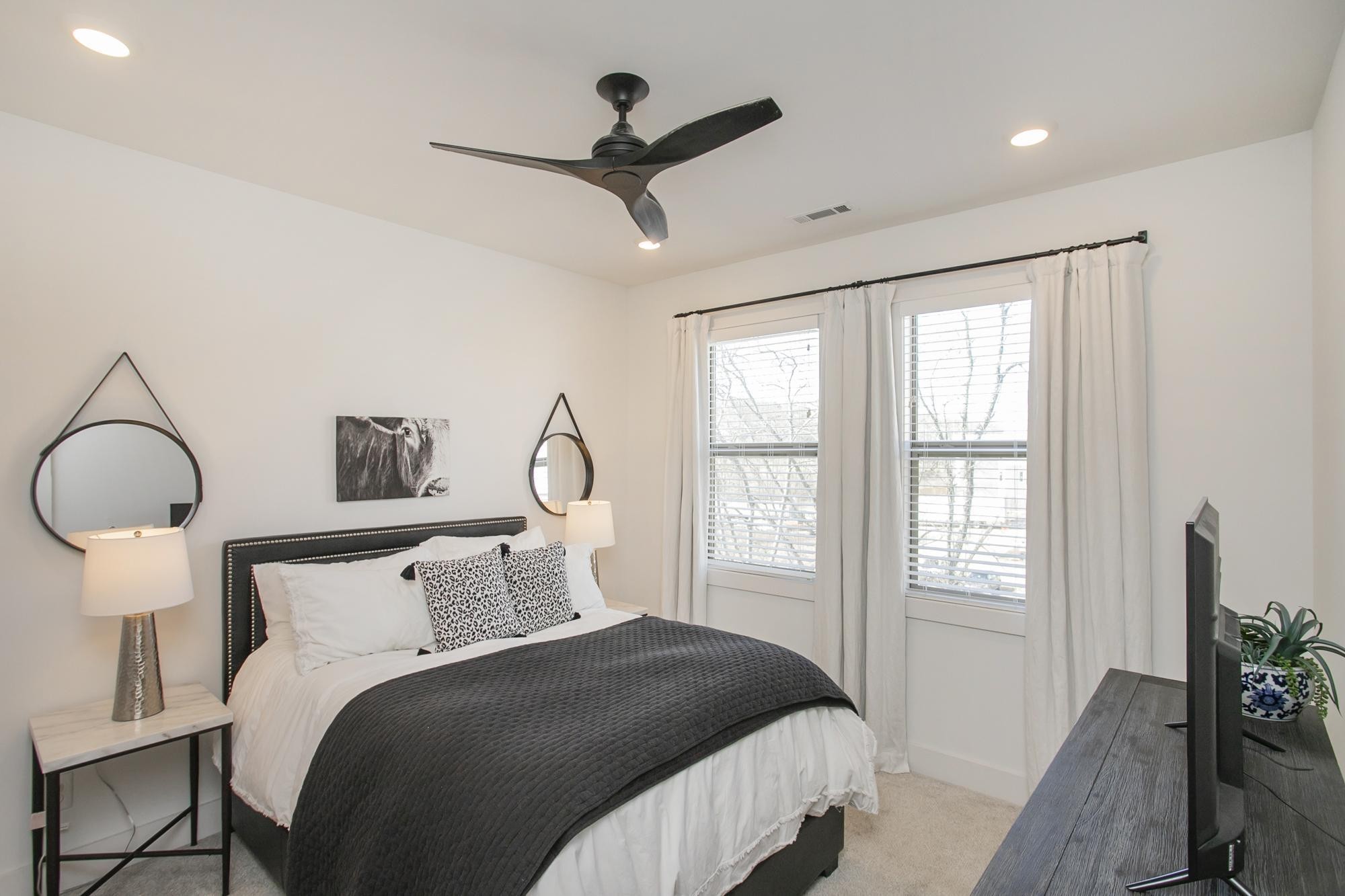 1027 Alice St Property Photo 17