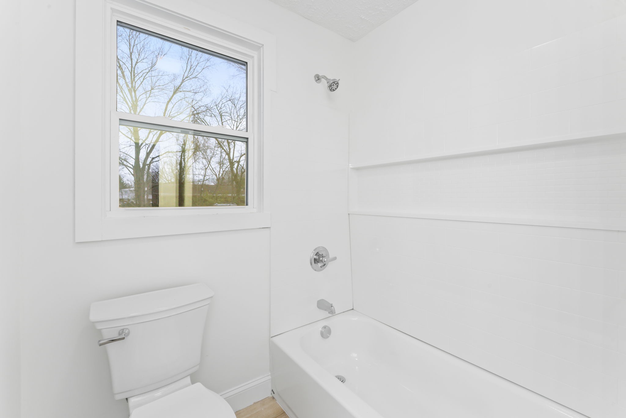 1150 E Clark Blvd Property Photo 28
