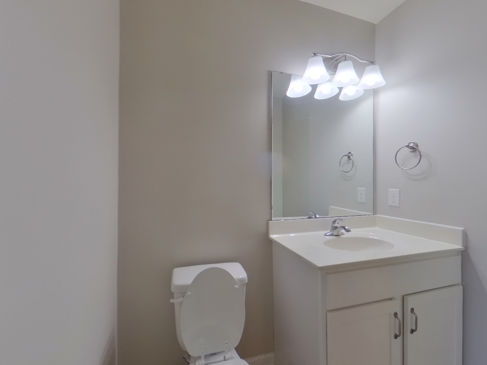 611 Prominence Rd Property Photo 13
