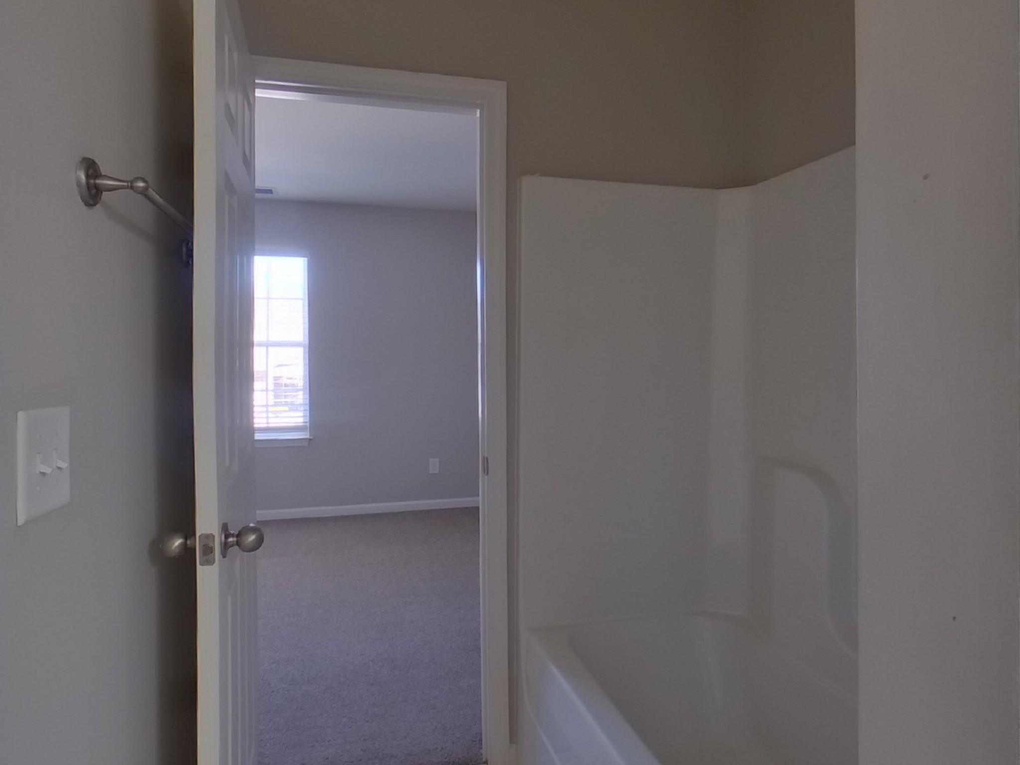 611 Prominence Rd Property Photo 14
