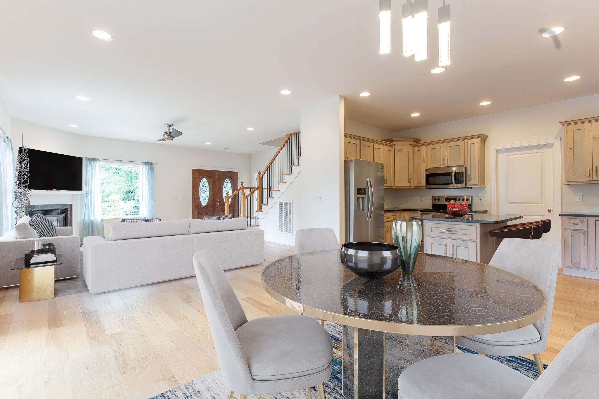 223 Tremont Street Property Photo 6