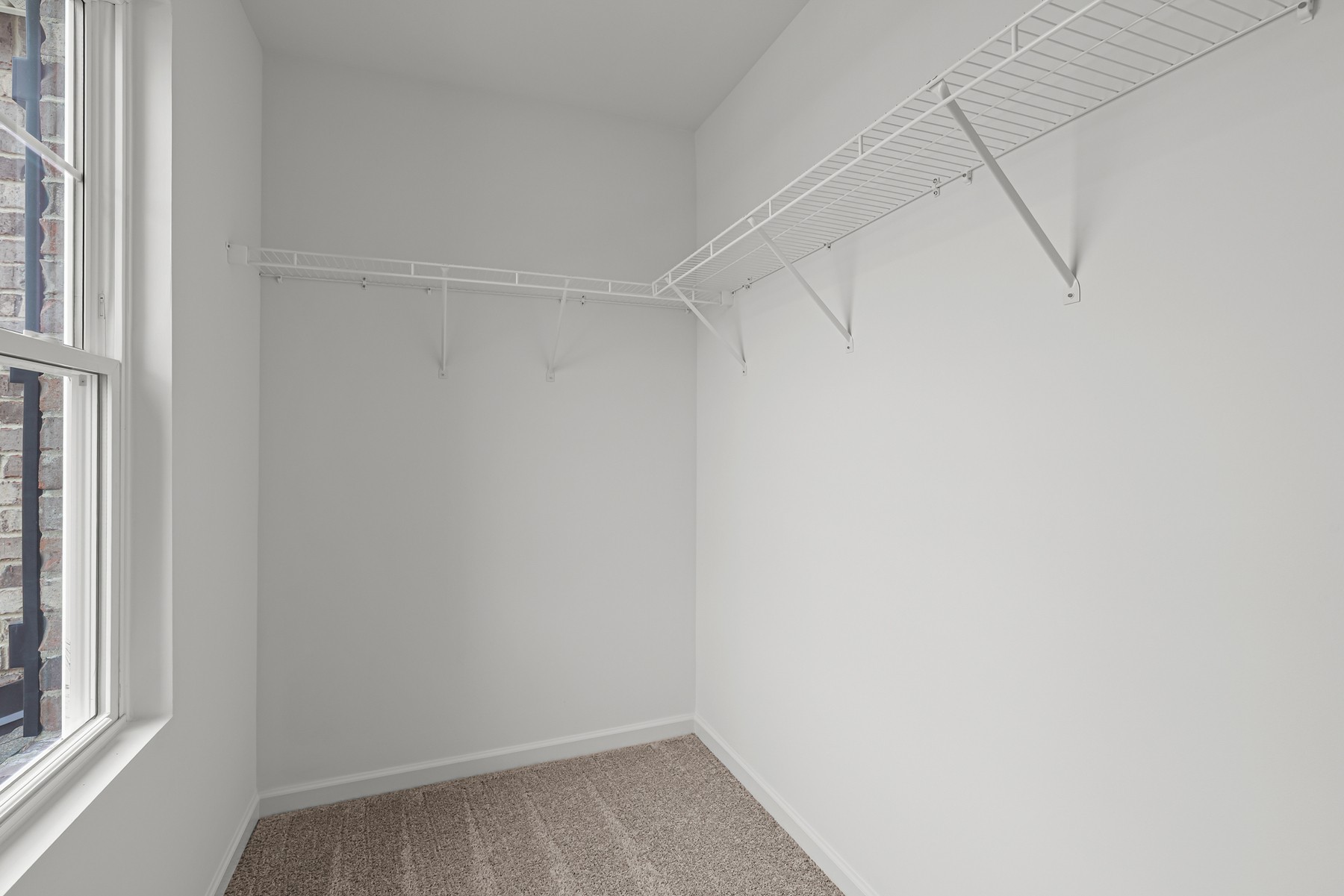 2900 Suzanne Landon Drive Property Photo 13