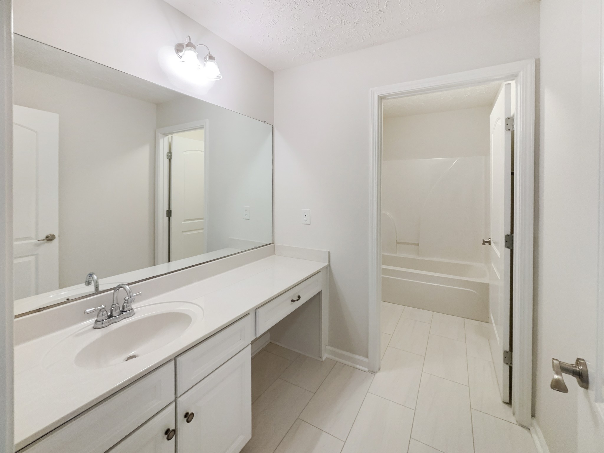 1036 Middleton Ln Property Photo 15