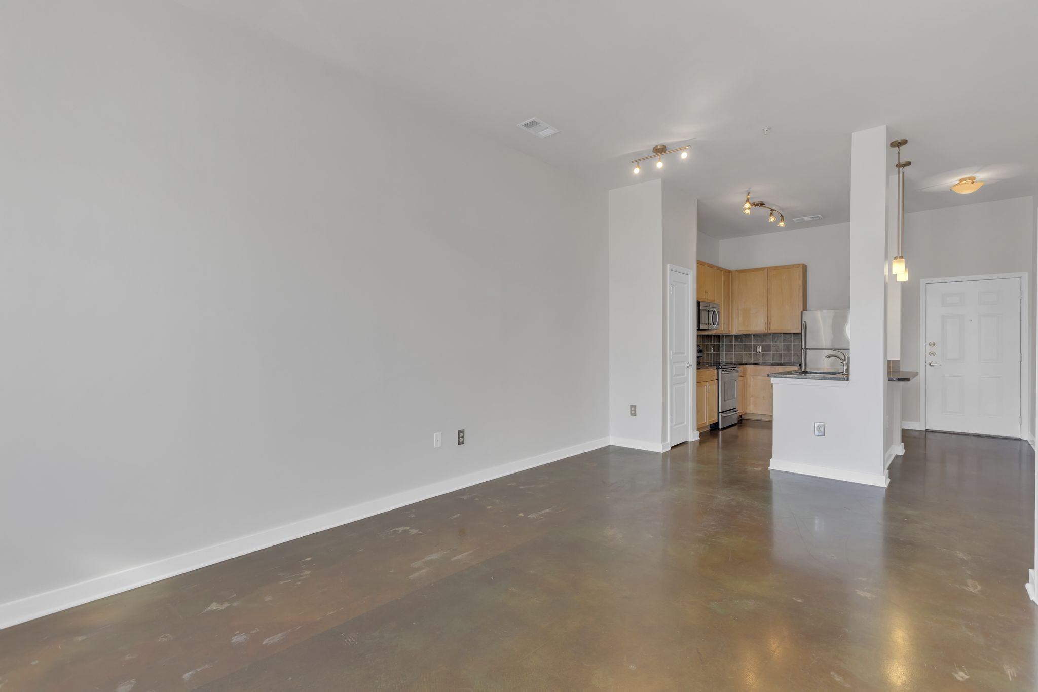 3000 Vanderbilt Pl Property Photo 9