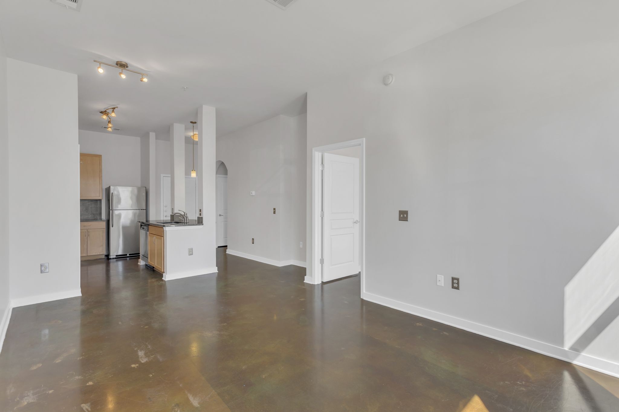 3000 Vanderbilt Pl Property Photo 10