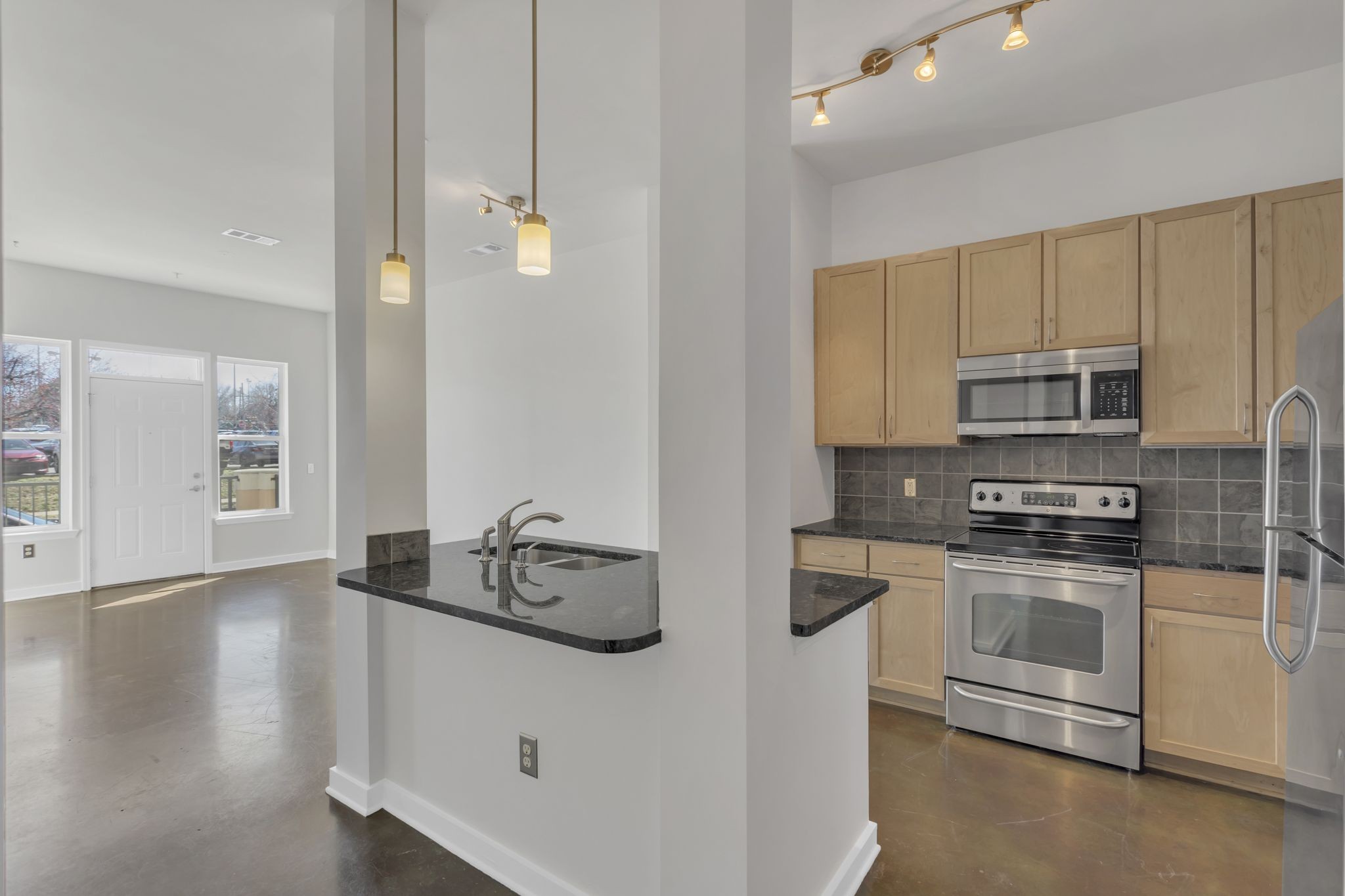 3000 Vanderbilt Pl Property Photo 18