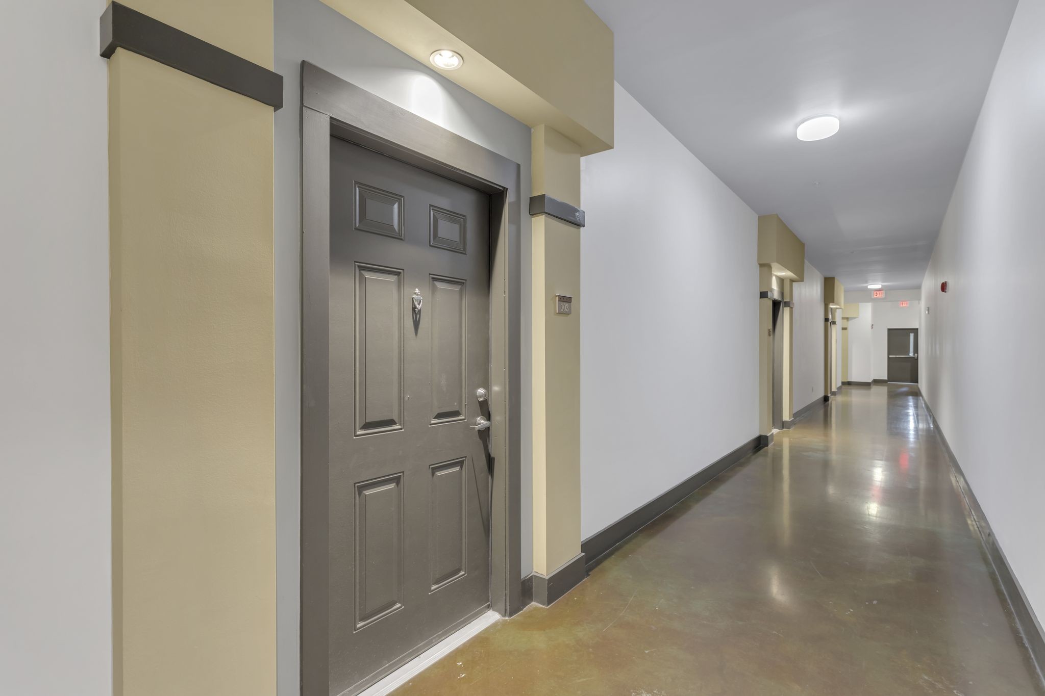 3000 Vanderbilt Pl Property Photo 27