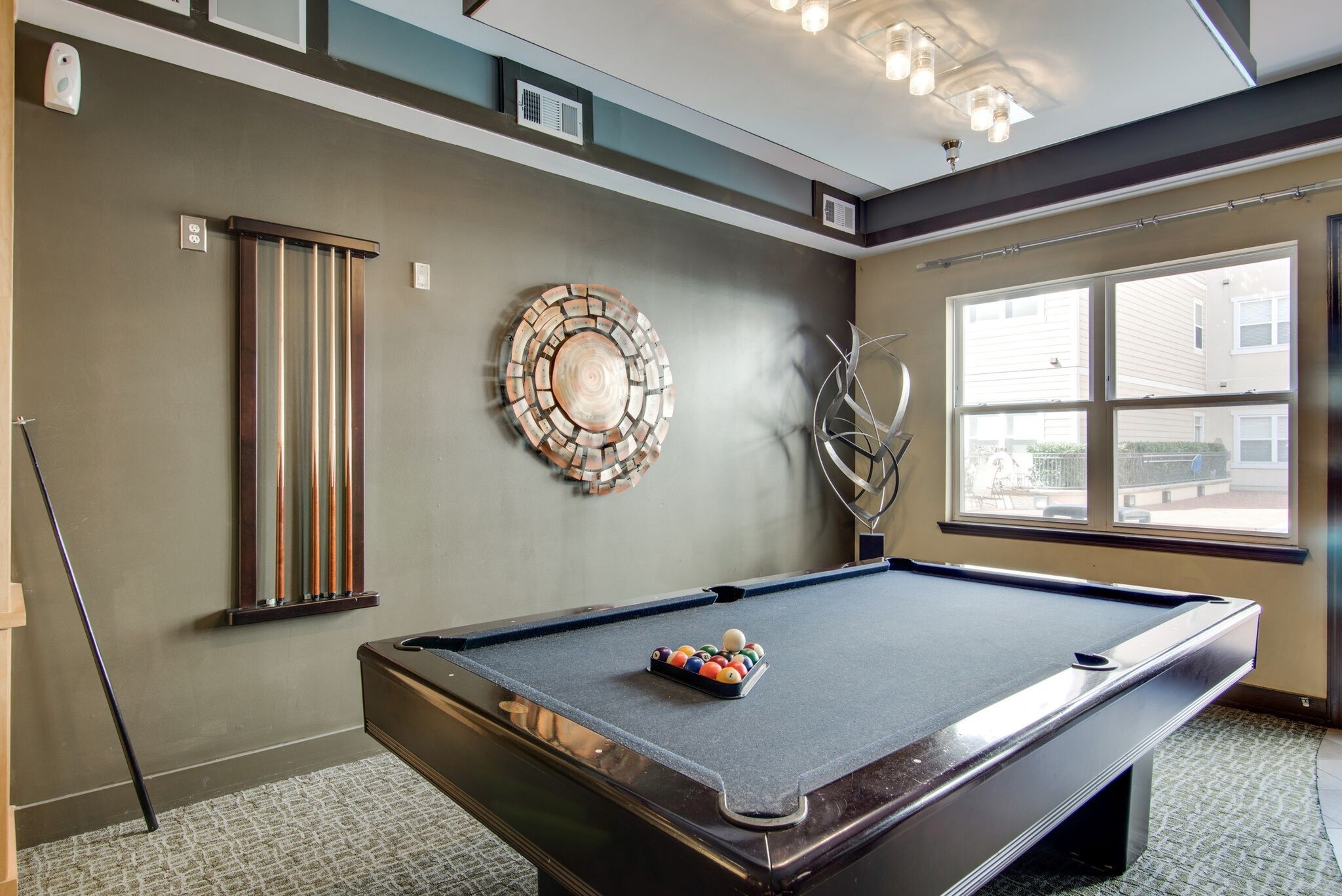 3000 Vanderbilt Pl Property Photo 32