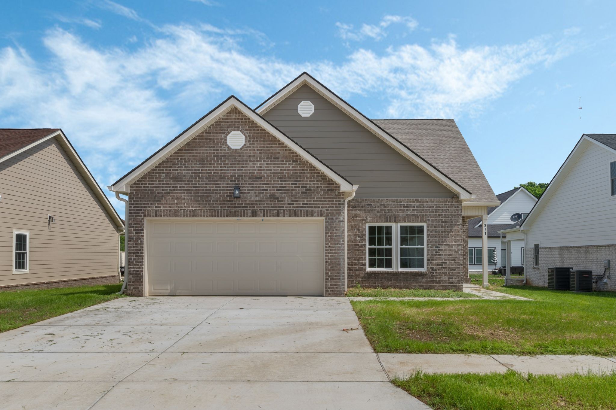 871 Blessings Way Property Photo 1