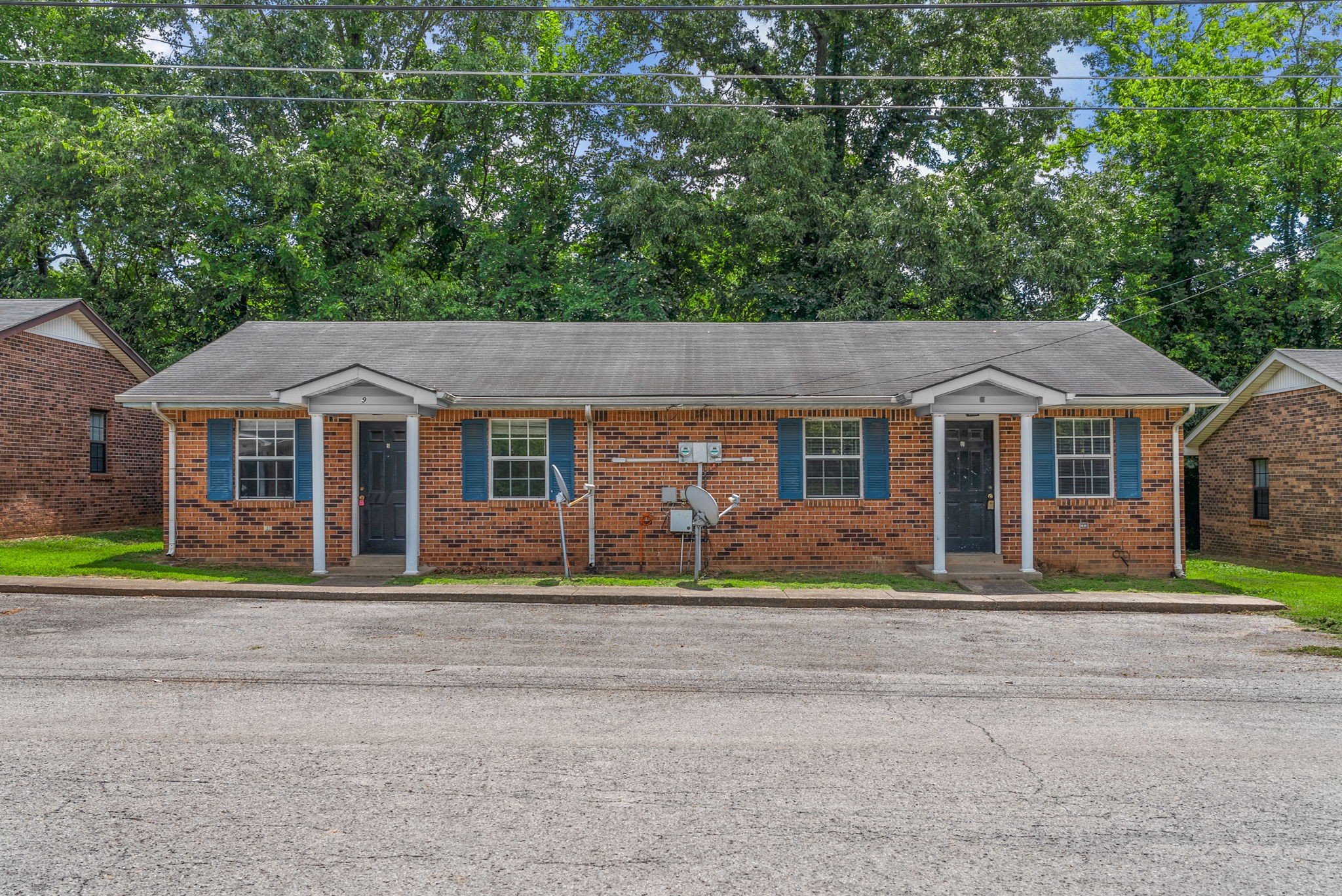 1375 Thompsonville Lane Property Photo 1