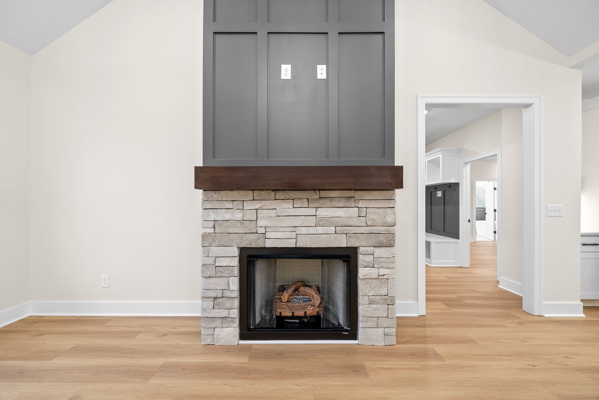 279 Harvest Moon Court Property Photo 7