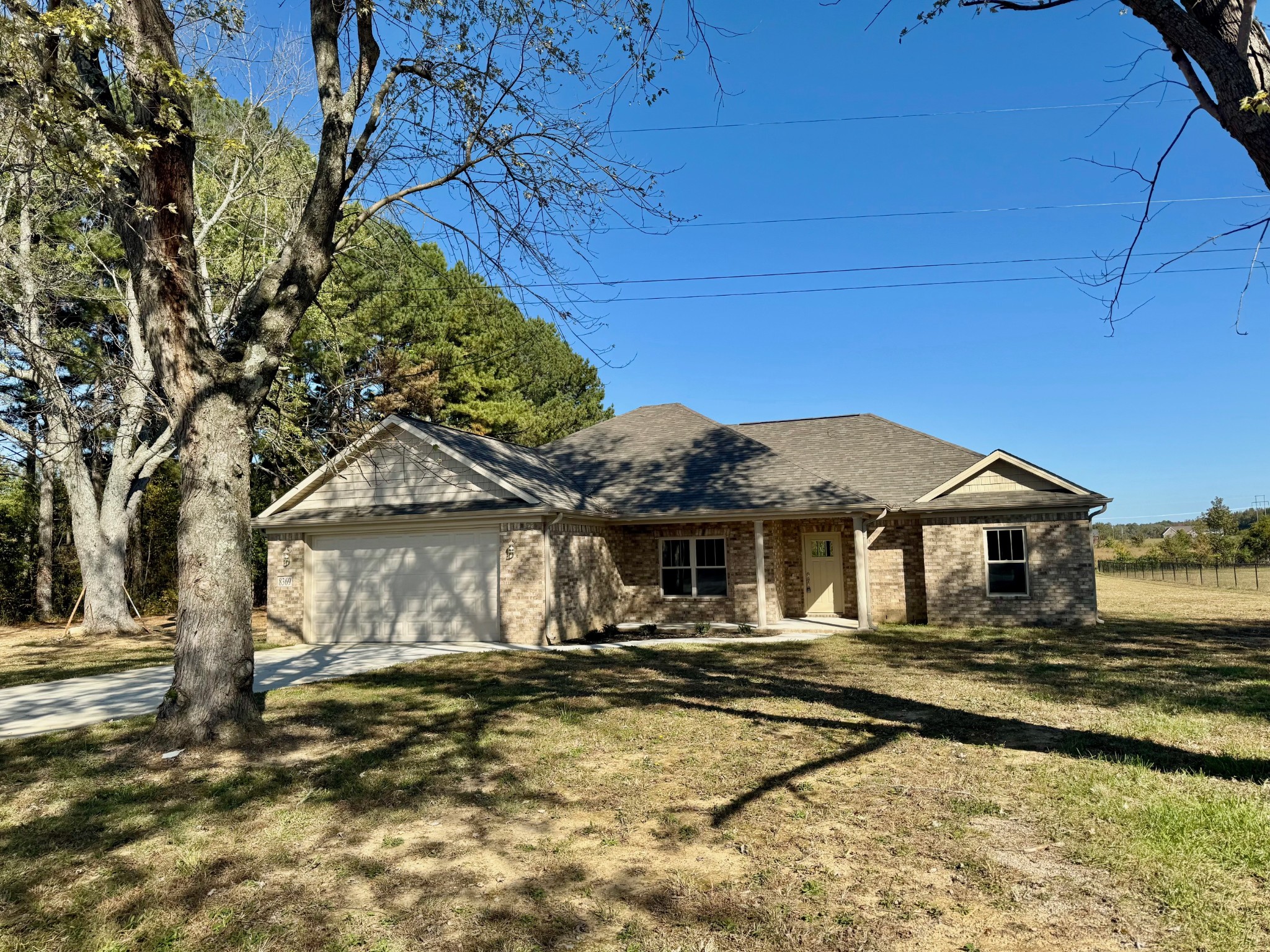8369 State Line Rd Property Photo 1