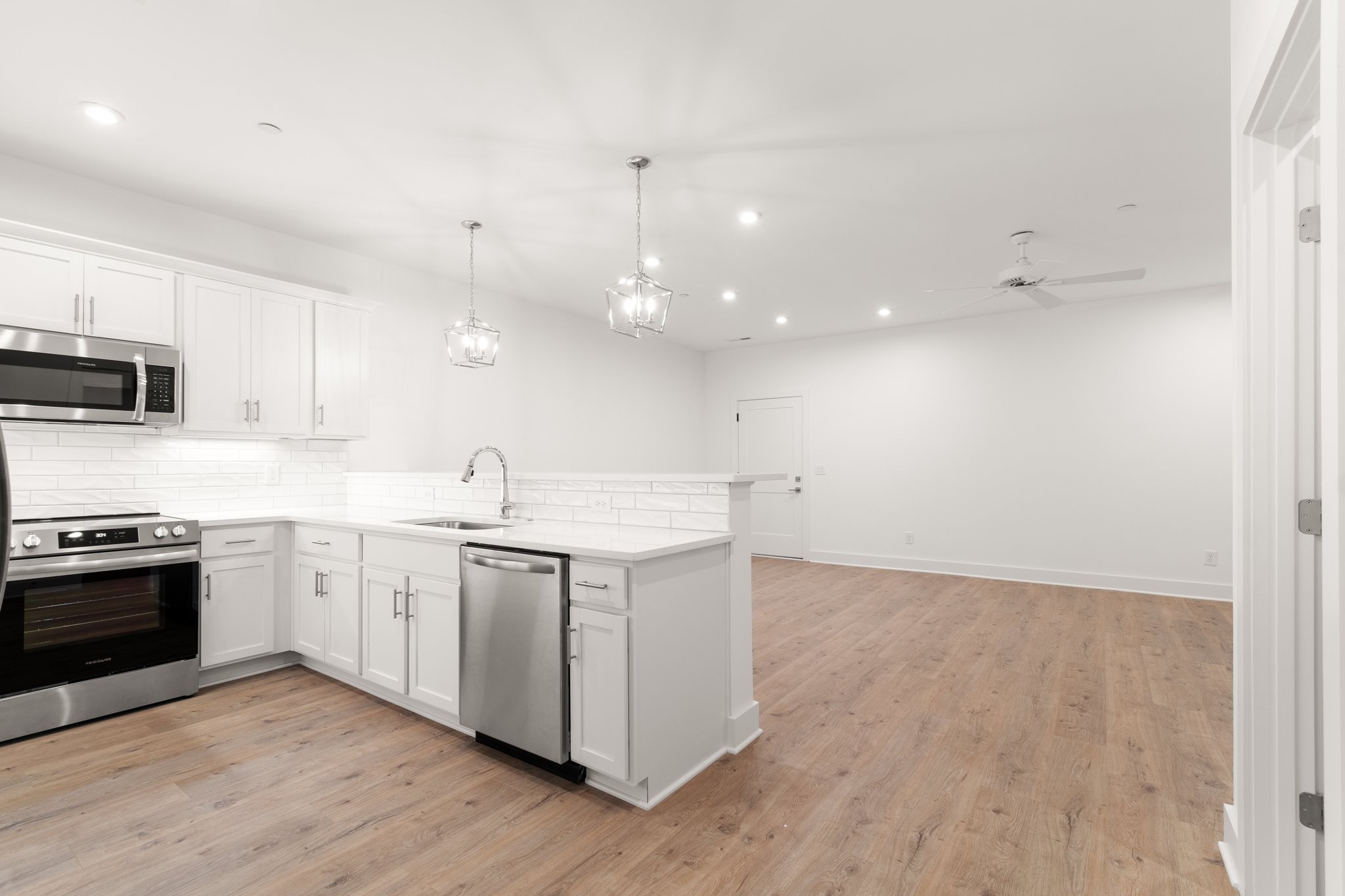 102 Leggo Ave Property Photo 12
