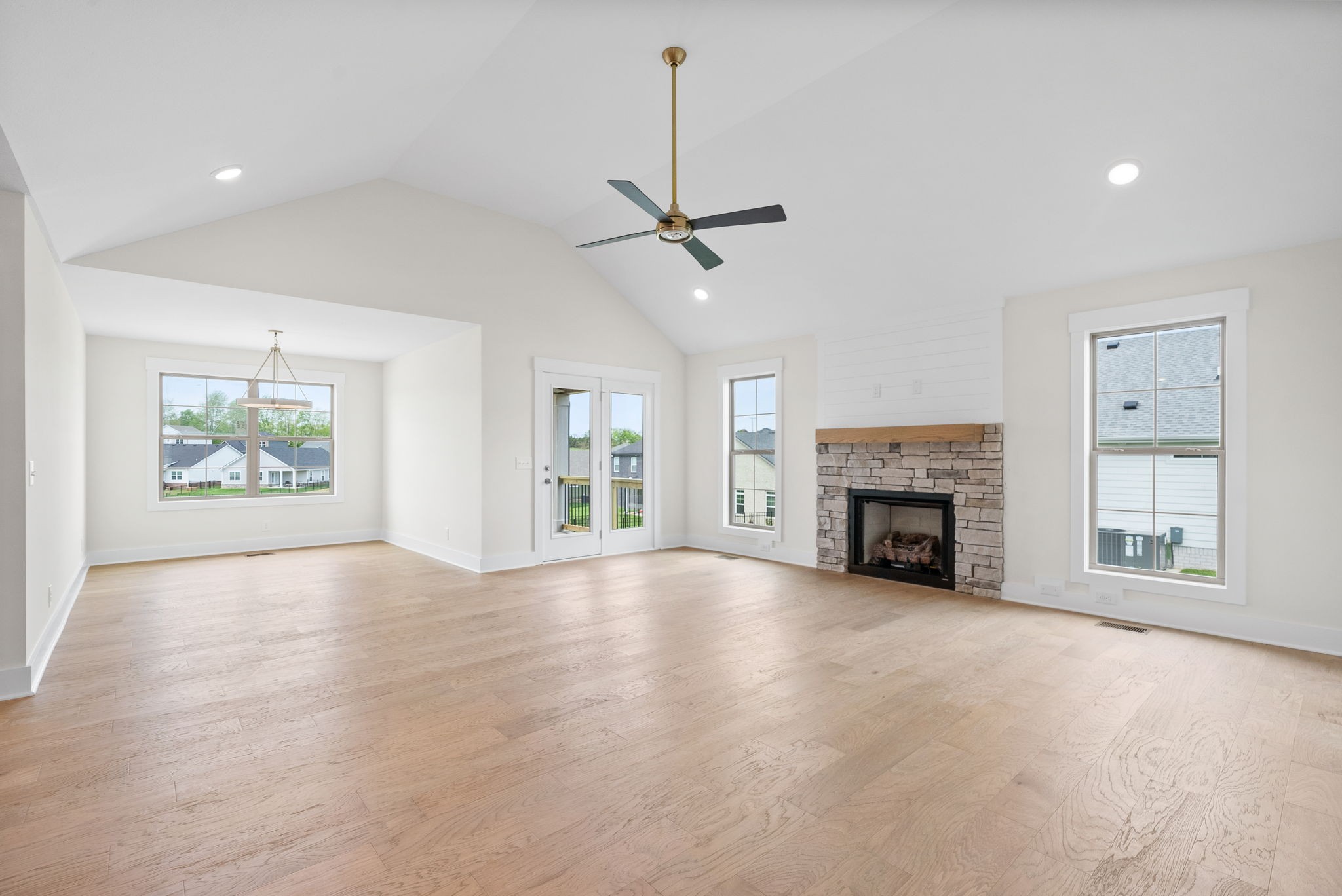 1605 Collins View Way Property Photo 7