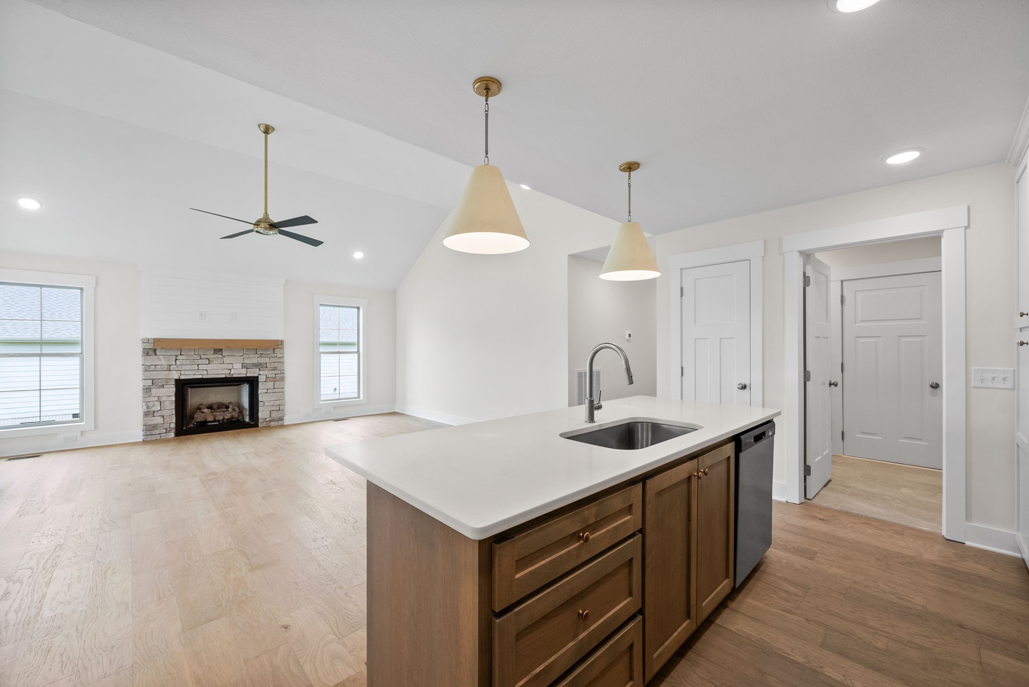 1605 Collins View Way Property Photo 14